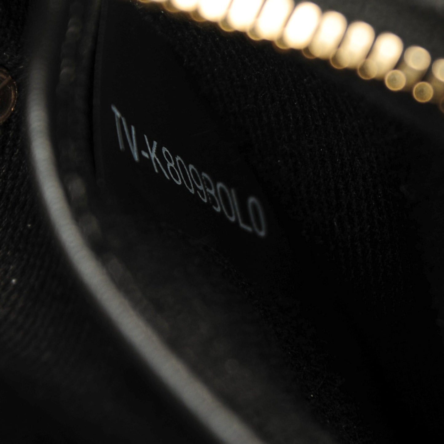 Calfskin Rockstud Camera Crossbody Bag Black