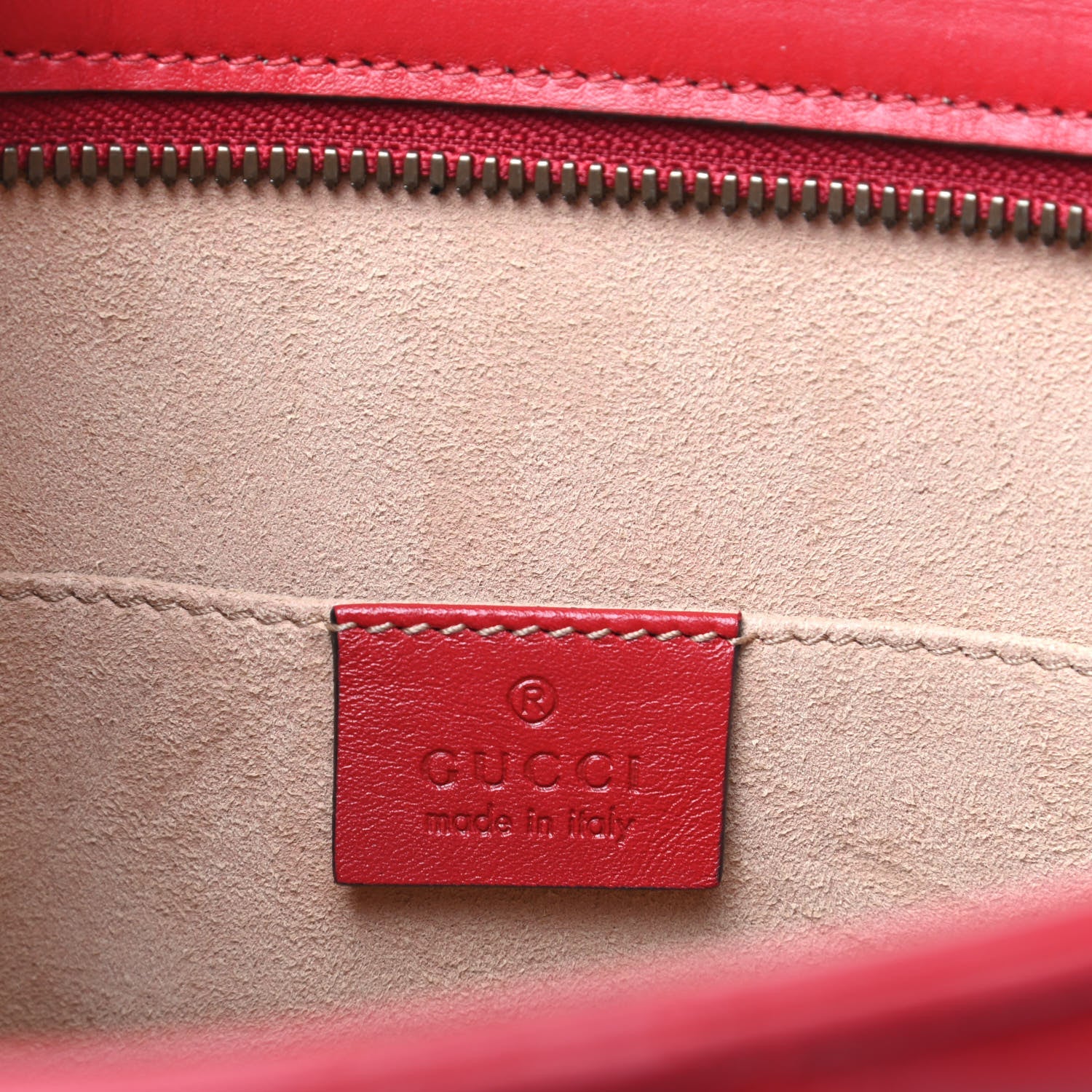 Gucci Calfskin Matelasse Chevron Heart GG Marmont Clutch Hibiscus Red 6 of 9
