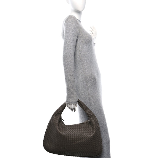 Nappa Intrecciato Large Veneta Hobo Shadow