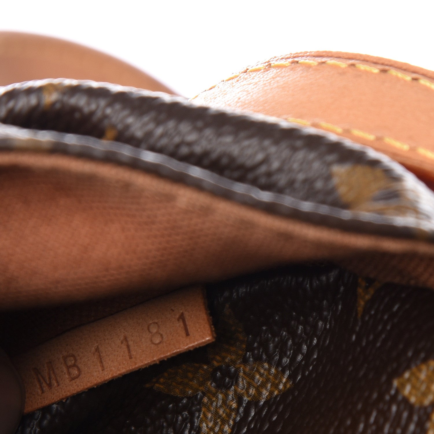 Louis Vuitton Monogram Totally MM 5 of 10