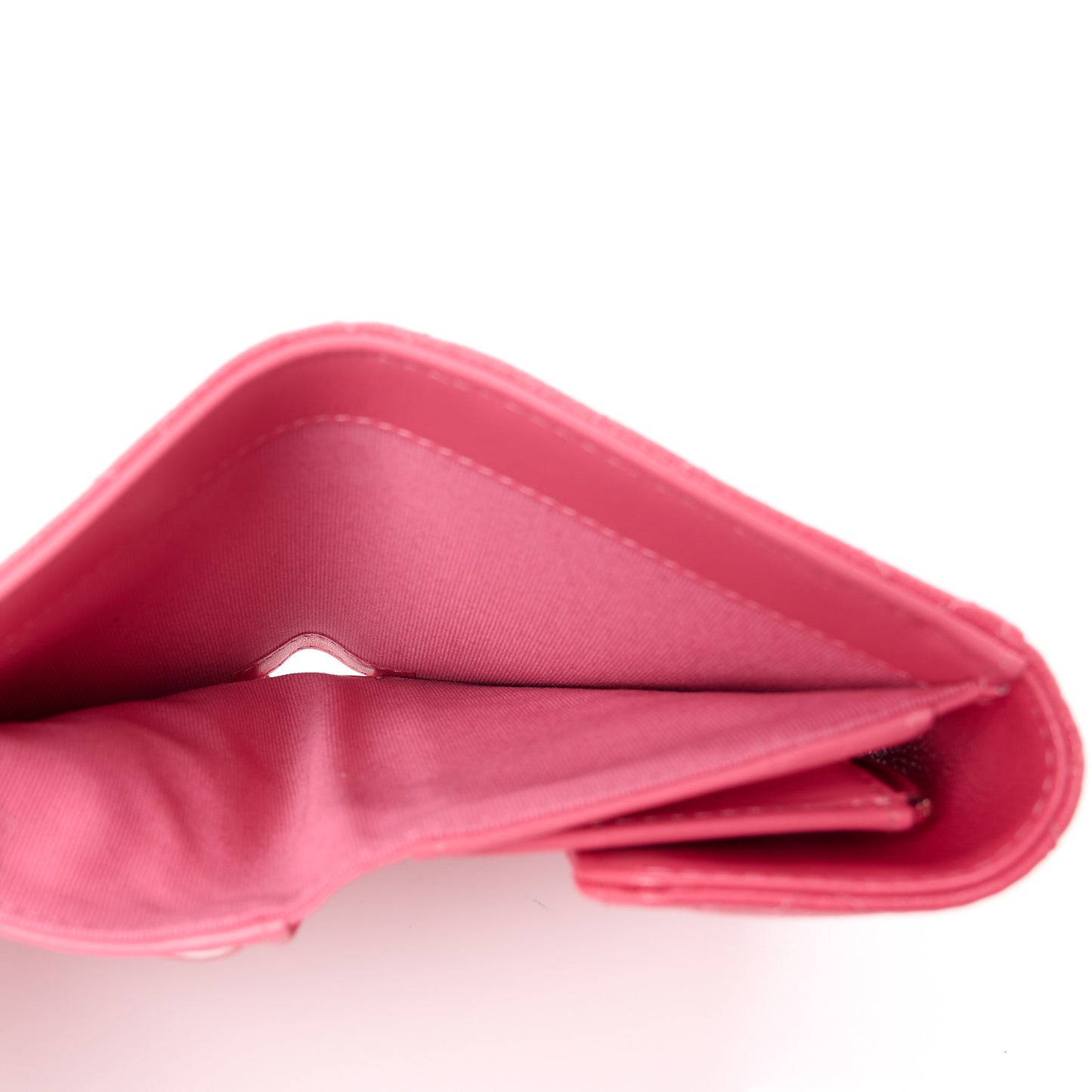 Caviar Quilted Medium Flap Wallet Pink