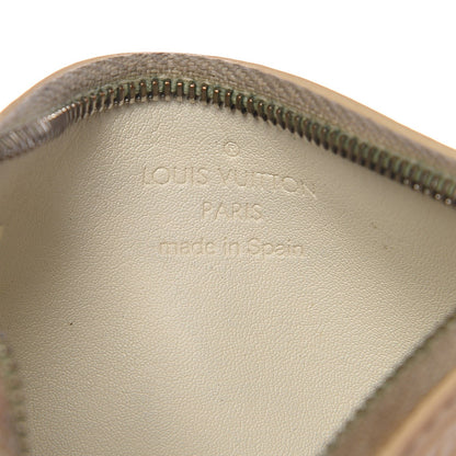 Louis Vuitton Vernis Key Pouch Perle 6 of 18