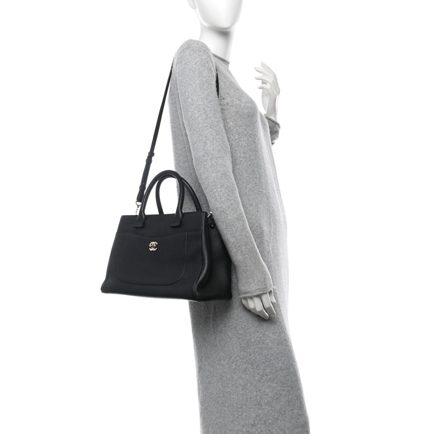 Chanel Grained Calfskin Small Neo Executive Shopper Tote  Black 2 of 11