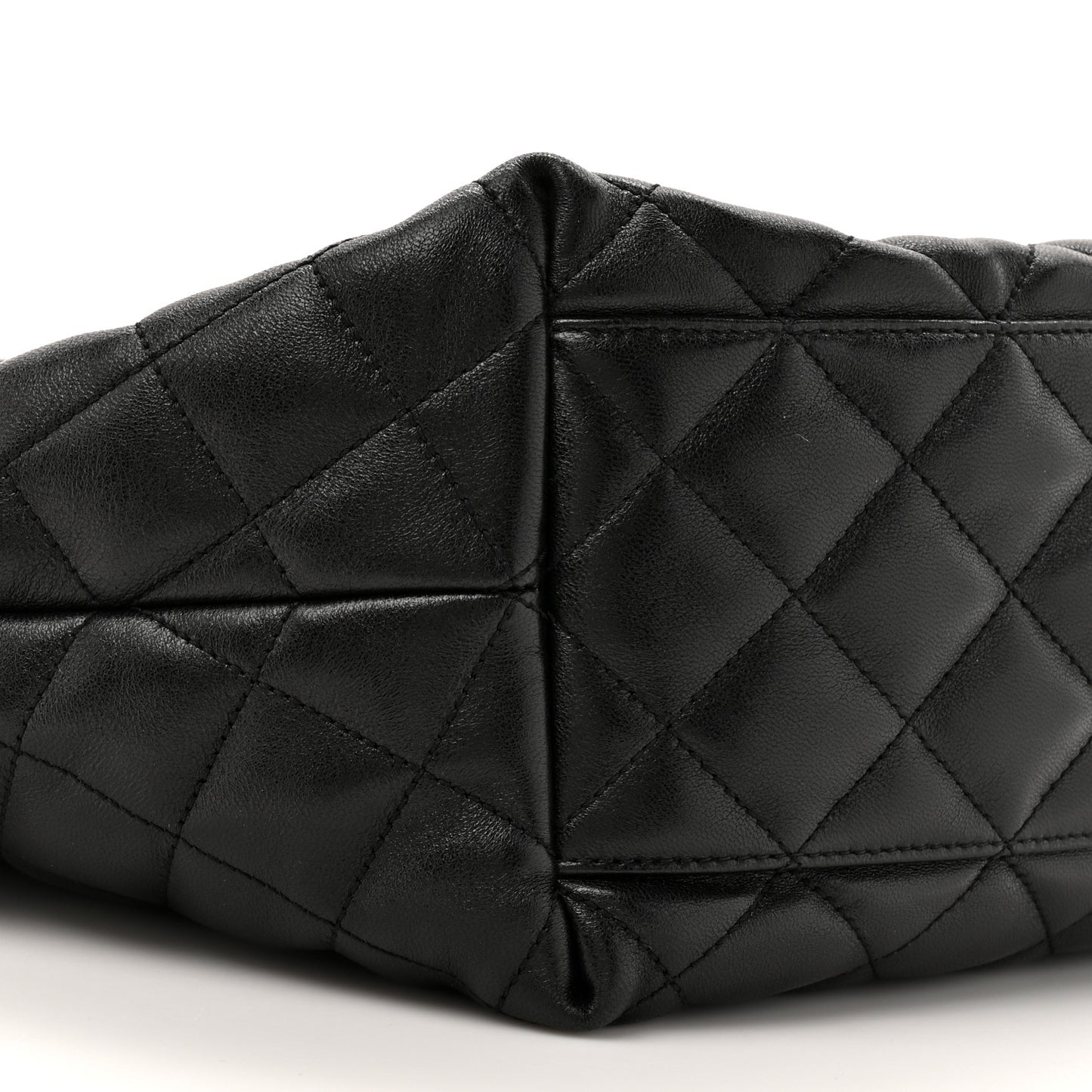 Lambskin Quilted Medium Icare Shopping Tote Black