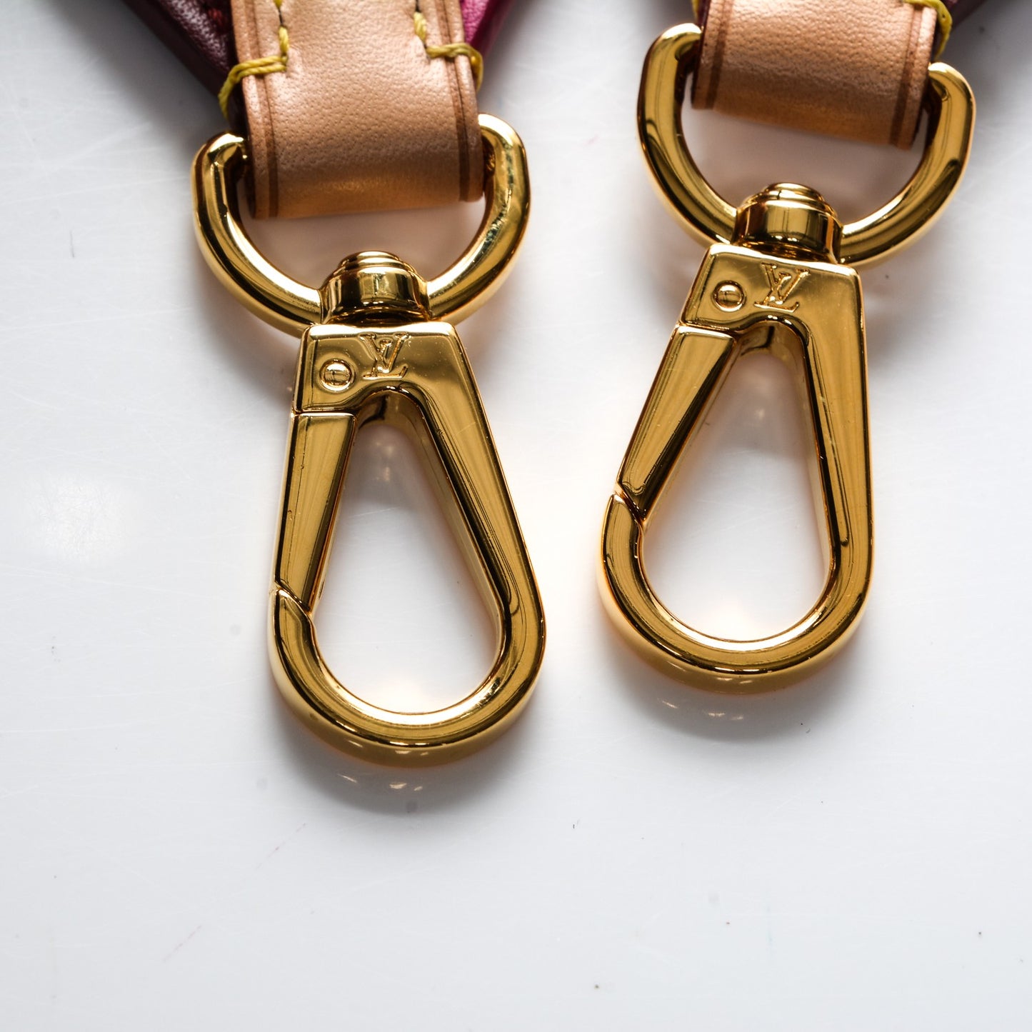 Calfskin Cluny BB Shoulder Strap Bordeaux Fuchsia