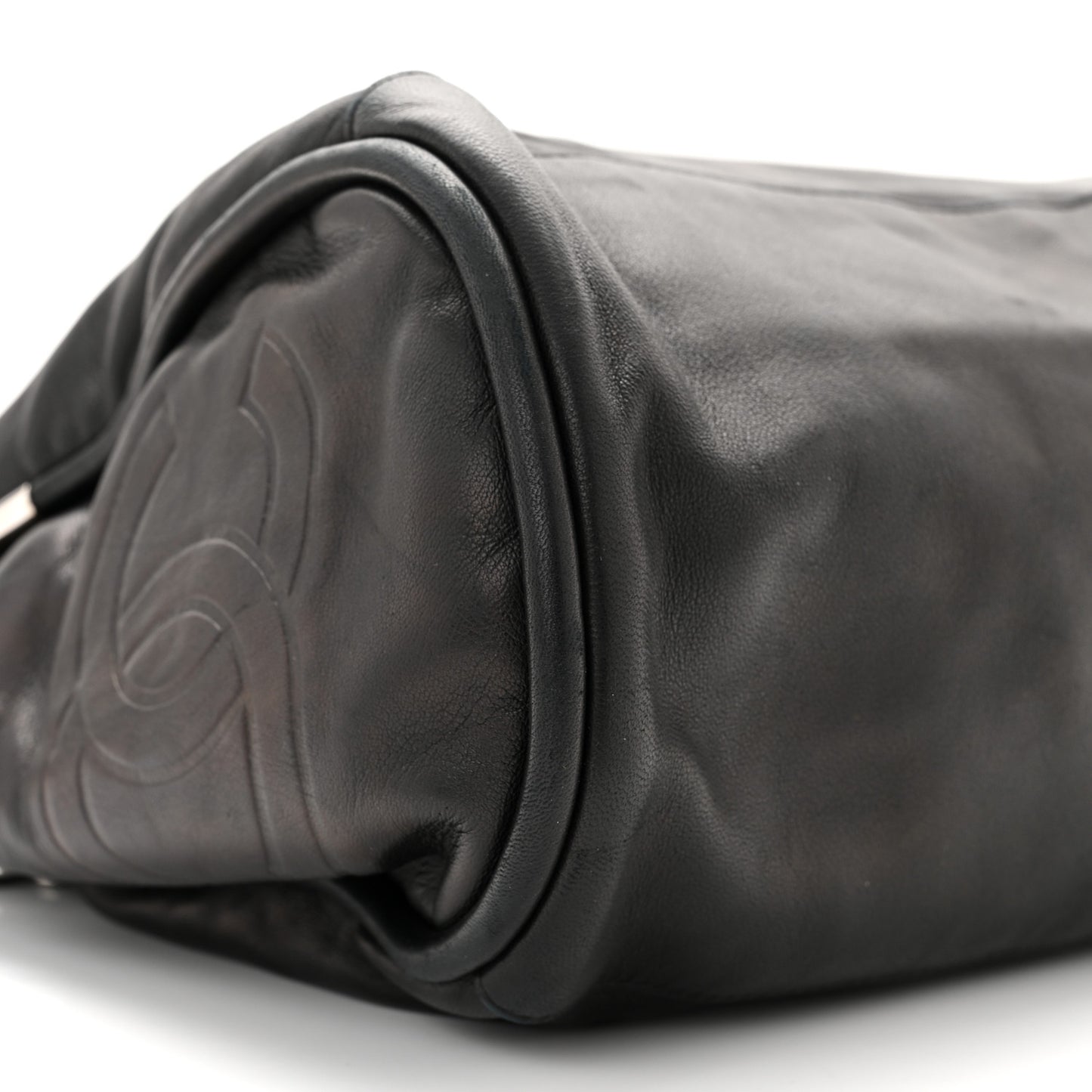 Lambskin Large Ultimate Soft Tote Black