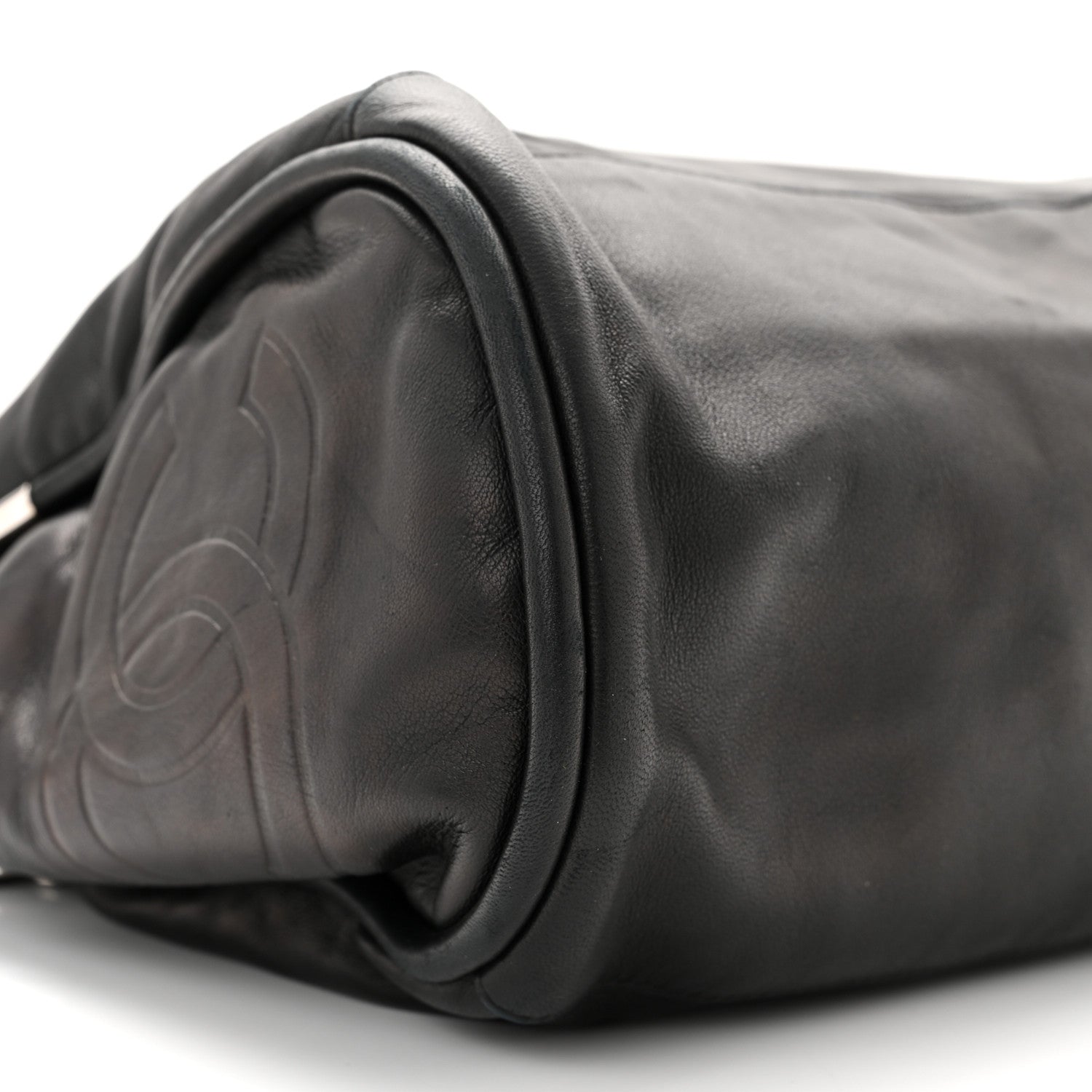 Chanel Lambskin Large Ultimate Soft Tote Black 9 of 10
