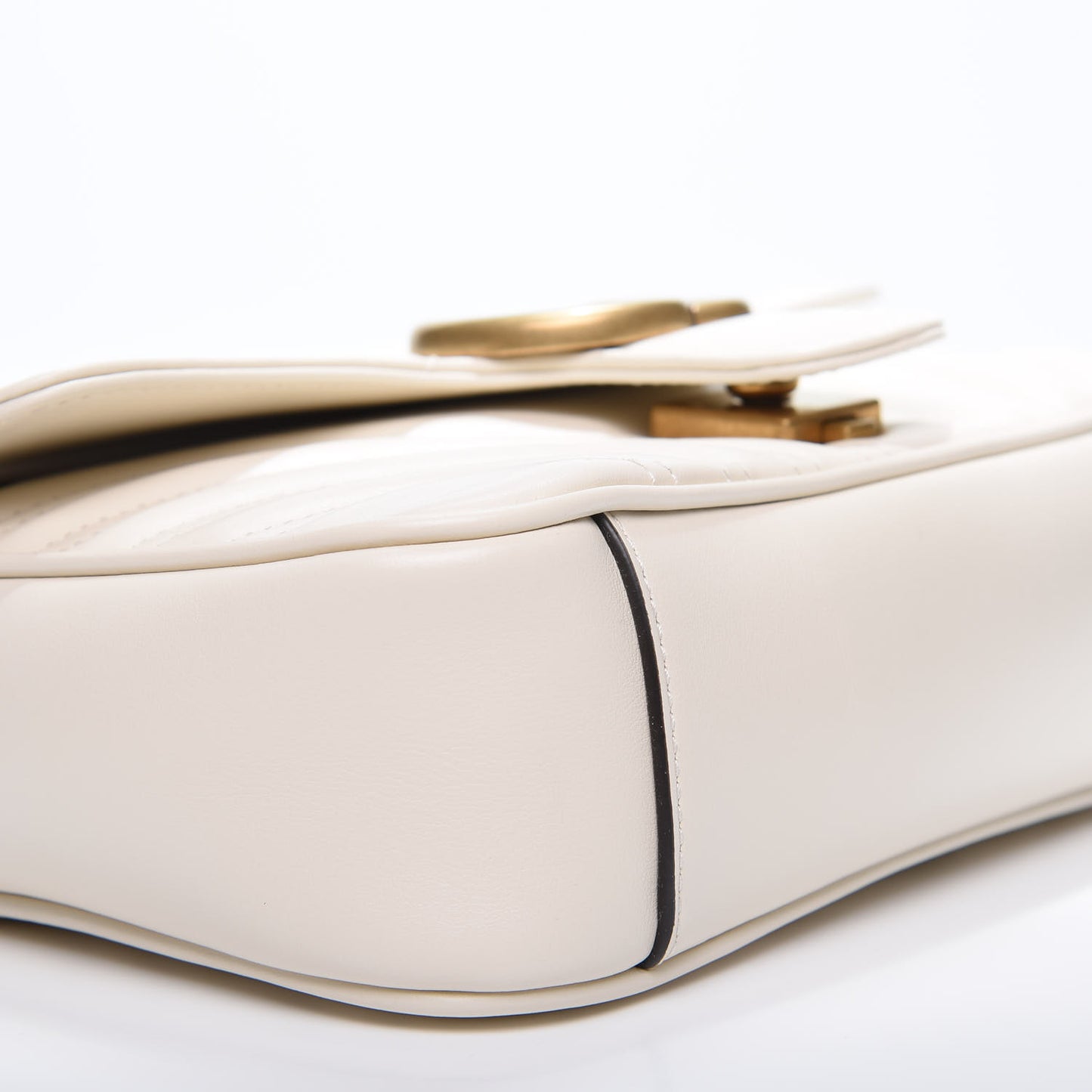 Calfskin Matelasse Mini GG Marmont Shoulder Bag White