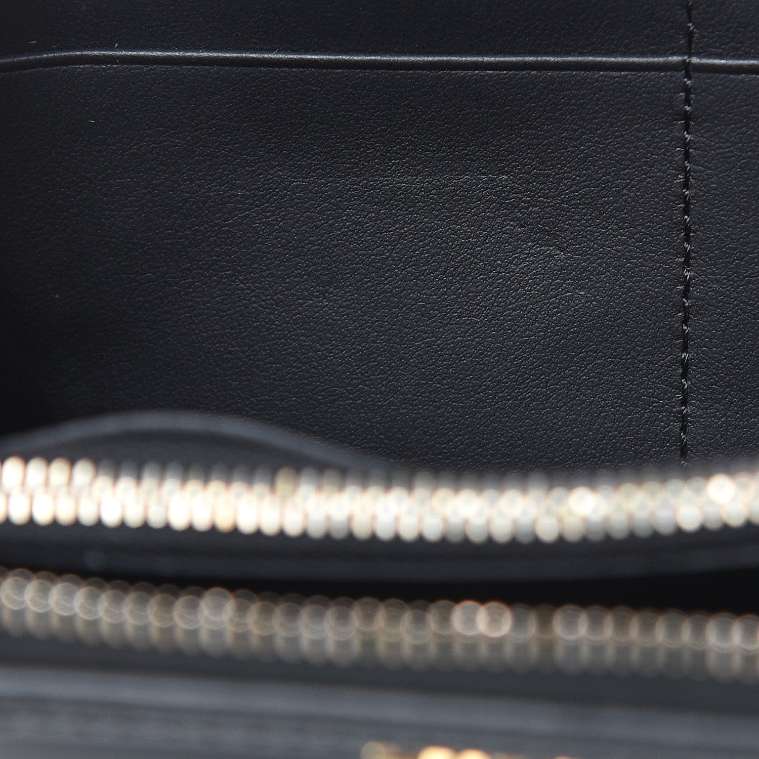 Burberry Soft Grain Calfskin Elmore Zip Around Wallet Black 6 of 8