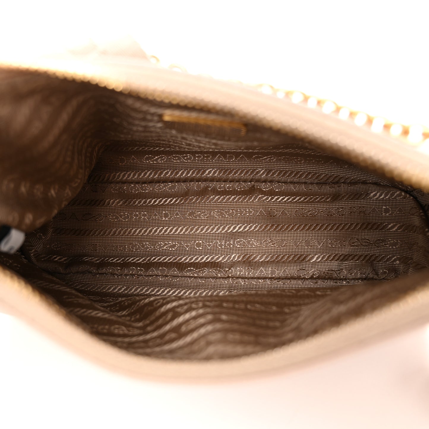 Saffiano Re-Edition 2005 Shoulder Bag Cammeo Beige