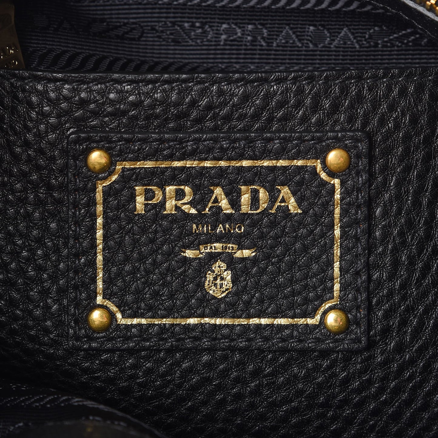 Vitello Daino Tote Nero Black