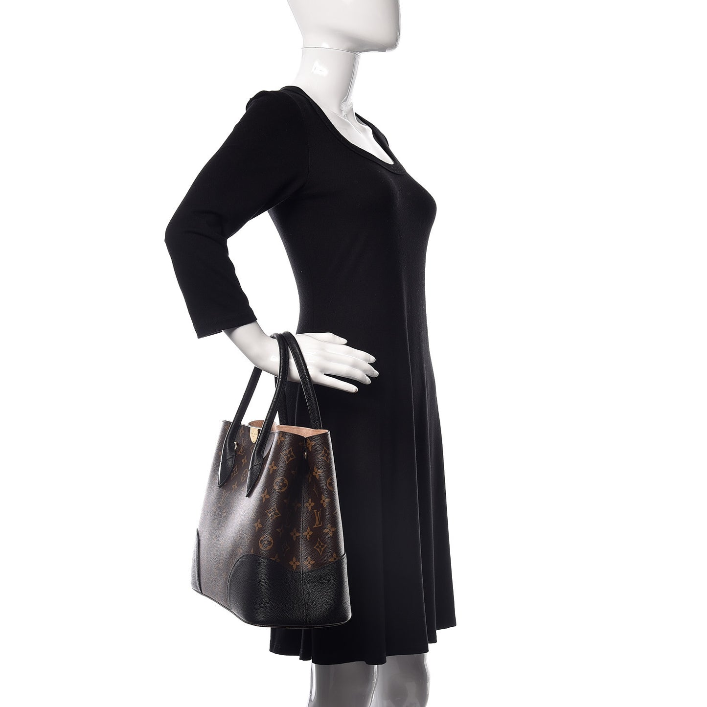 Monogram Flandrin Black