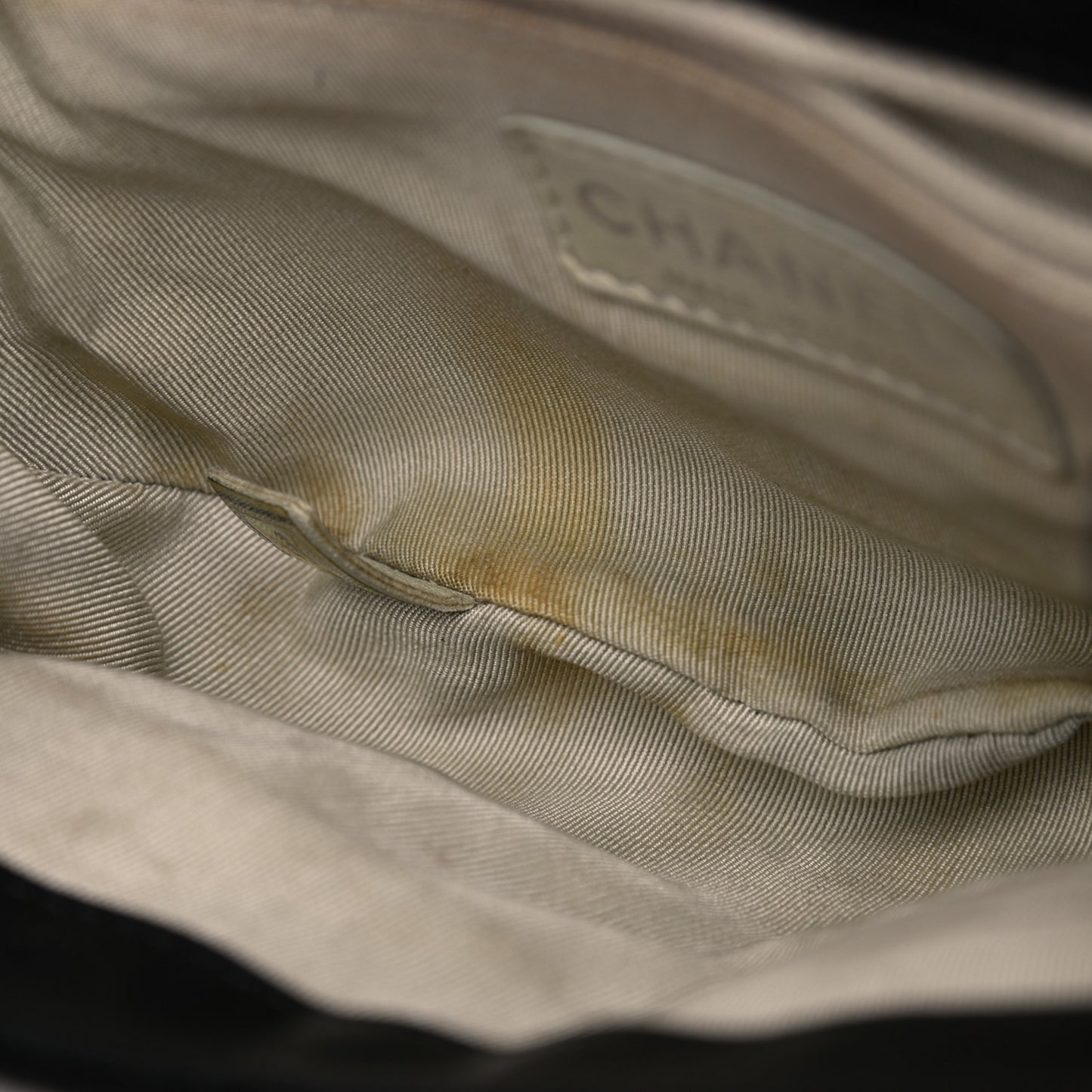 Washed Lambskin Quilted Mini Chain Around Flap Black