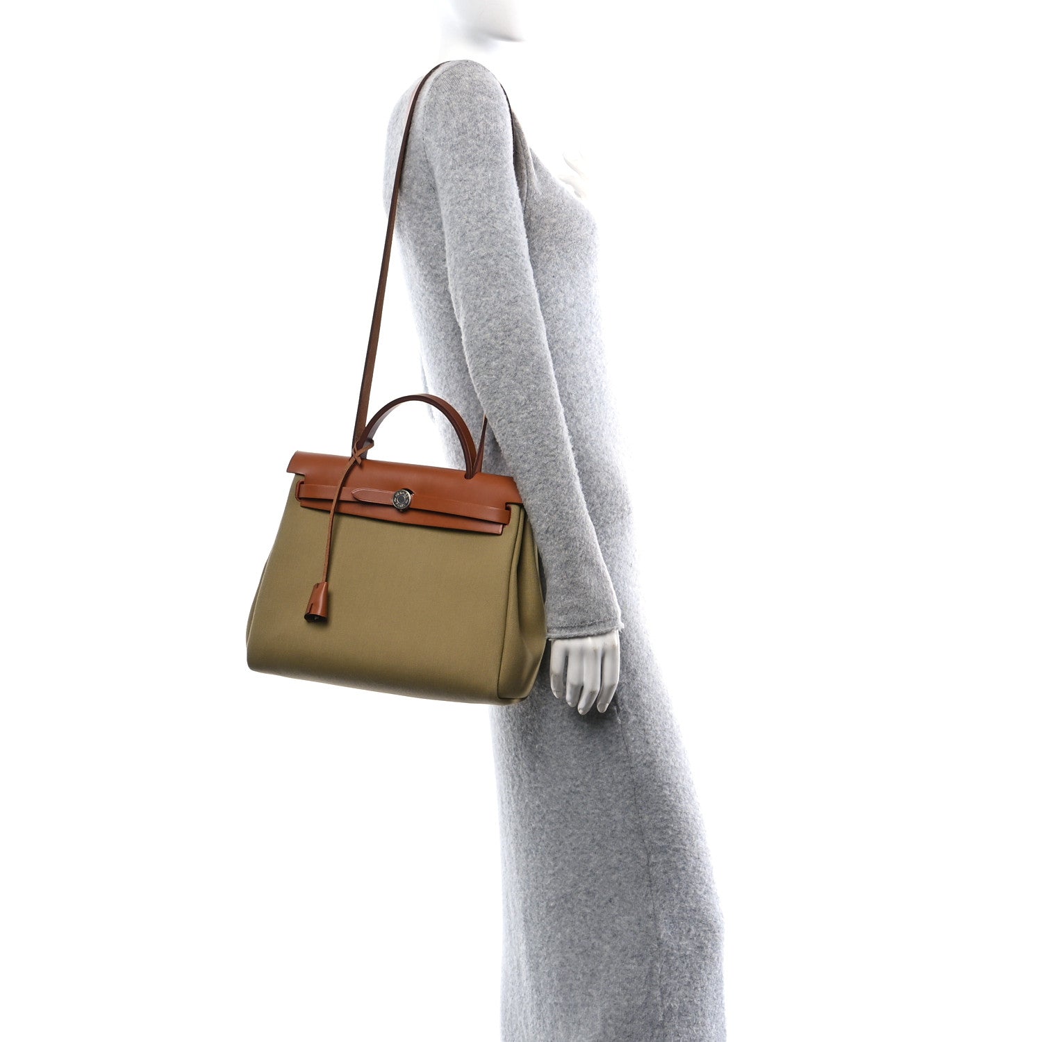 Hermes Military Toile Vache Hunter Herbag Zip Retourne 31 PM Poussiere Fauve 2 of 11