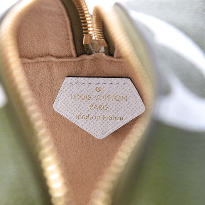Louis Vuitton Monogram Giant Beach Pouch Kaki 8 of 8