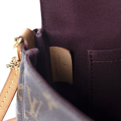 Louis Vuitton Monogram Favorite PM 9 of 11