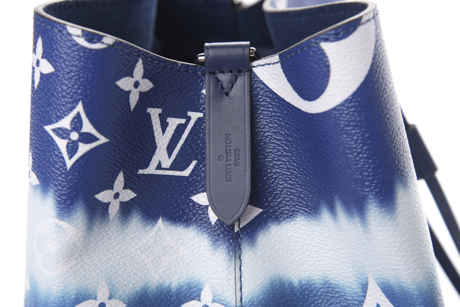 Louis Vuitton Monogram Escale Neonoe MM Blue 8 of 9