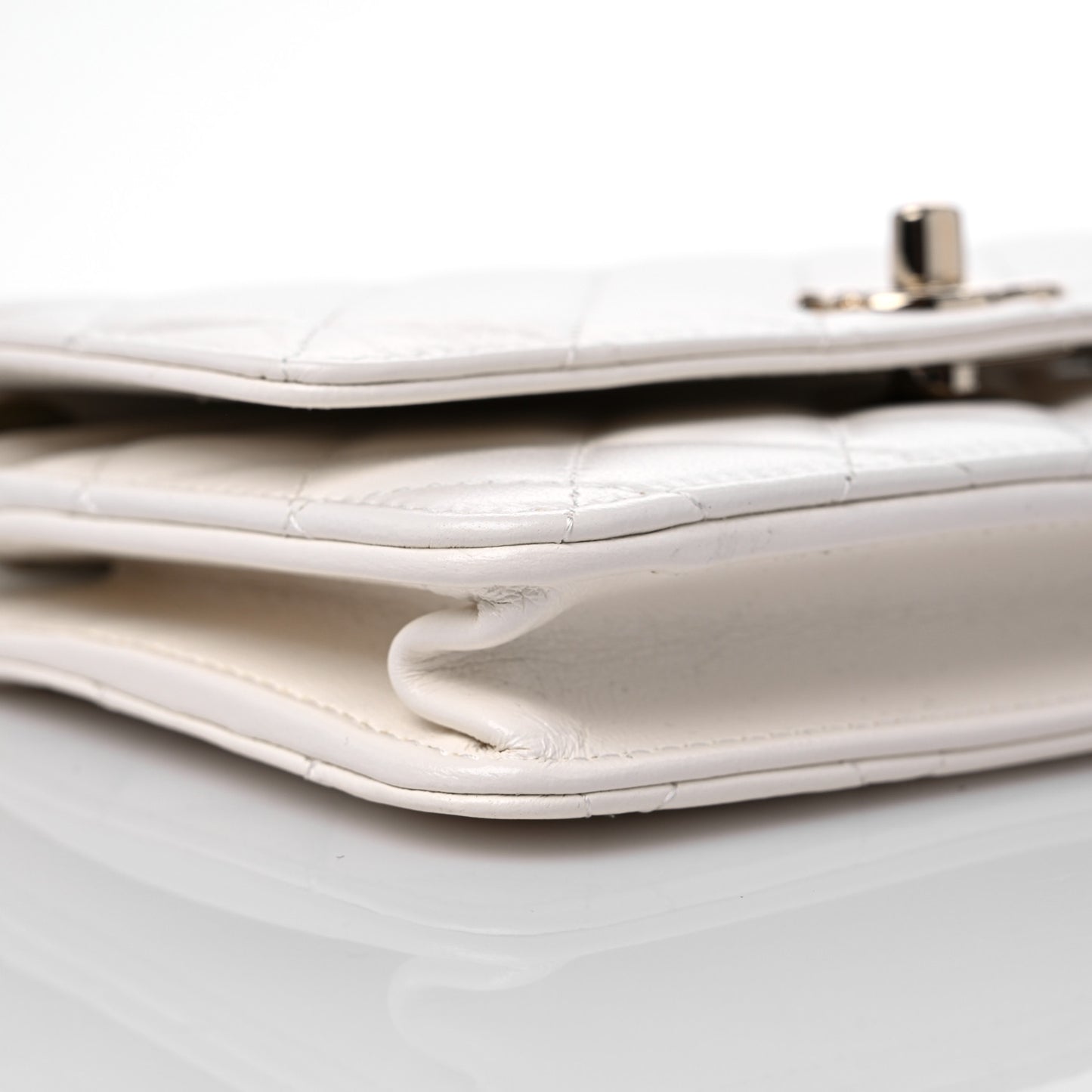 Lambskin Quilted Trendy CC Wallet On Chain WOC White