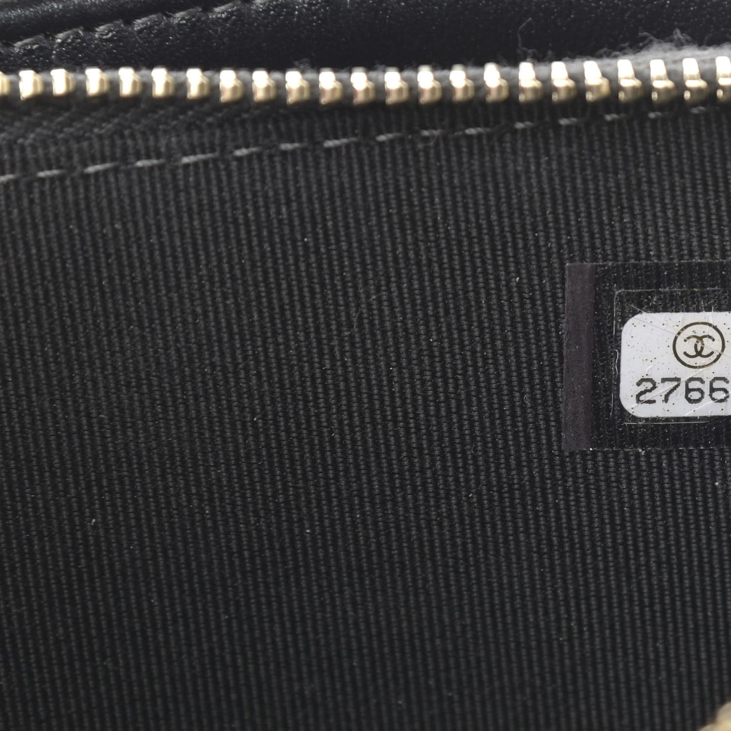 Iridescent Caviar Quilted Small Clutch With Chain Black