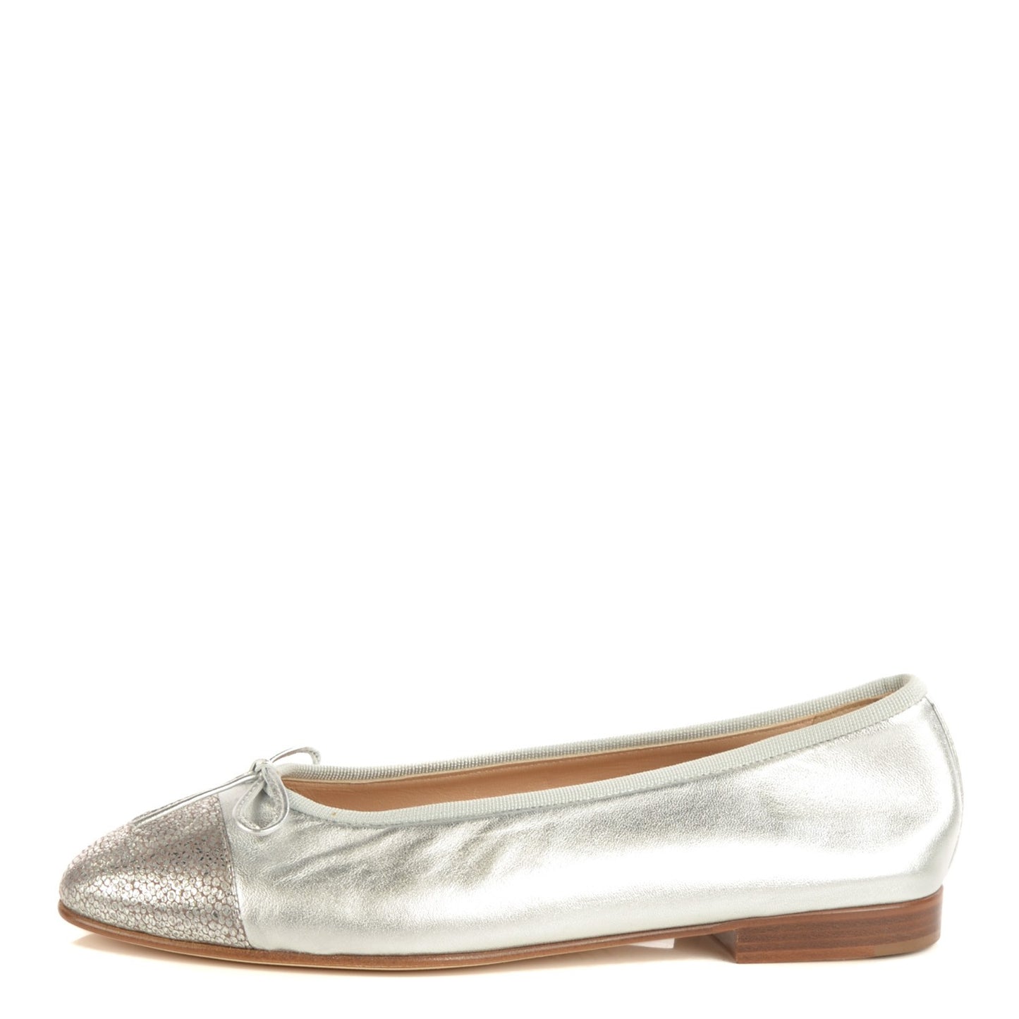 Lambskin Metallic CC Cap Toe Ballerina Flats 37 Silver