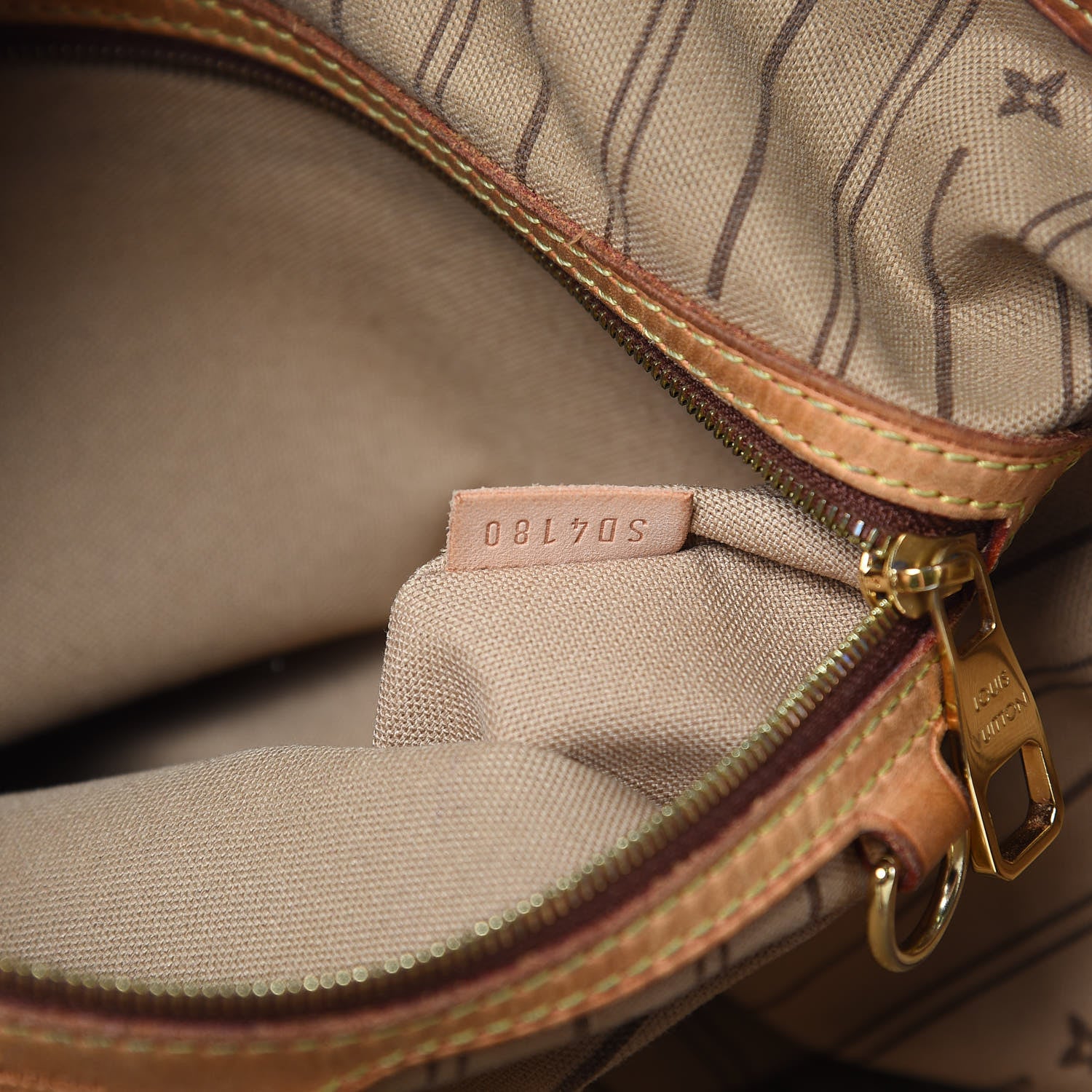 Louis Vuitton Monogram Delightful GM 7 of 24