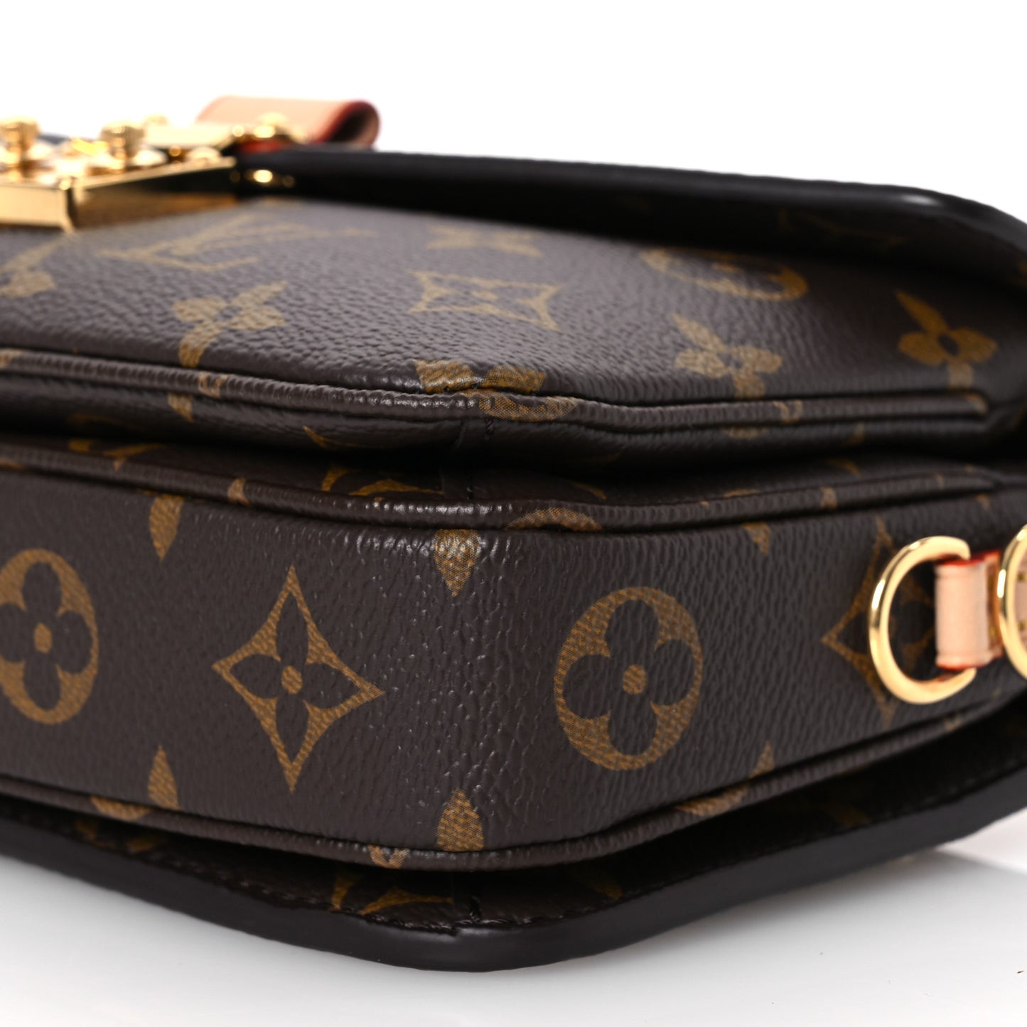 Monogram Pochette Metis East West