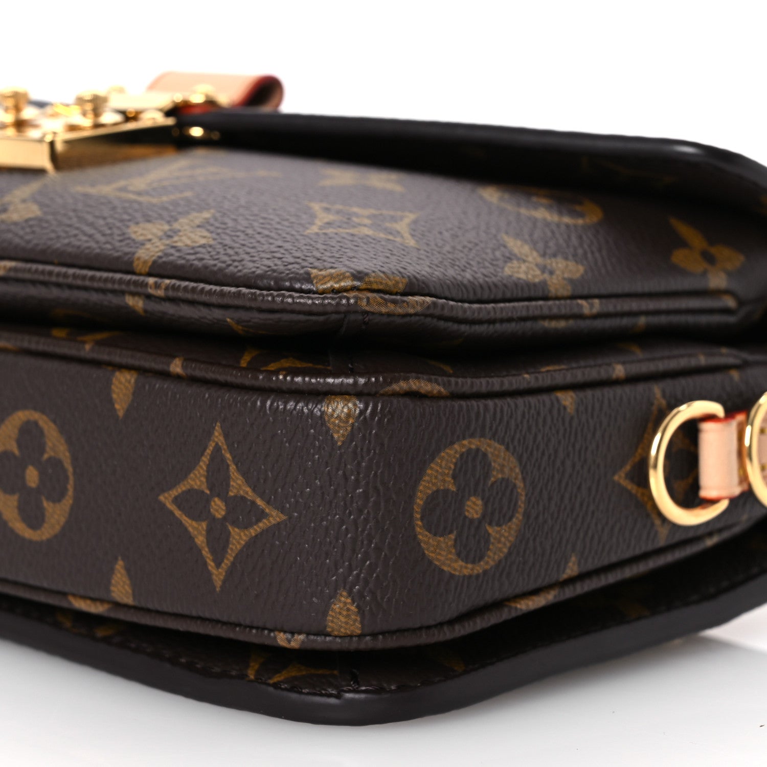 Louis Vuitton Monogram Pochette Metis East West 12 of 14