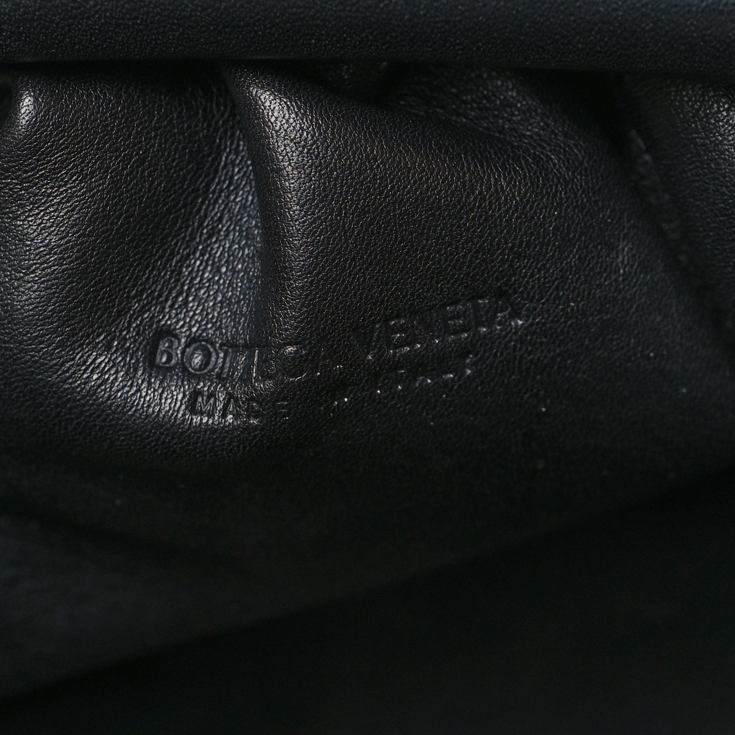 Butter Calfskin The Mini Pouch Black