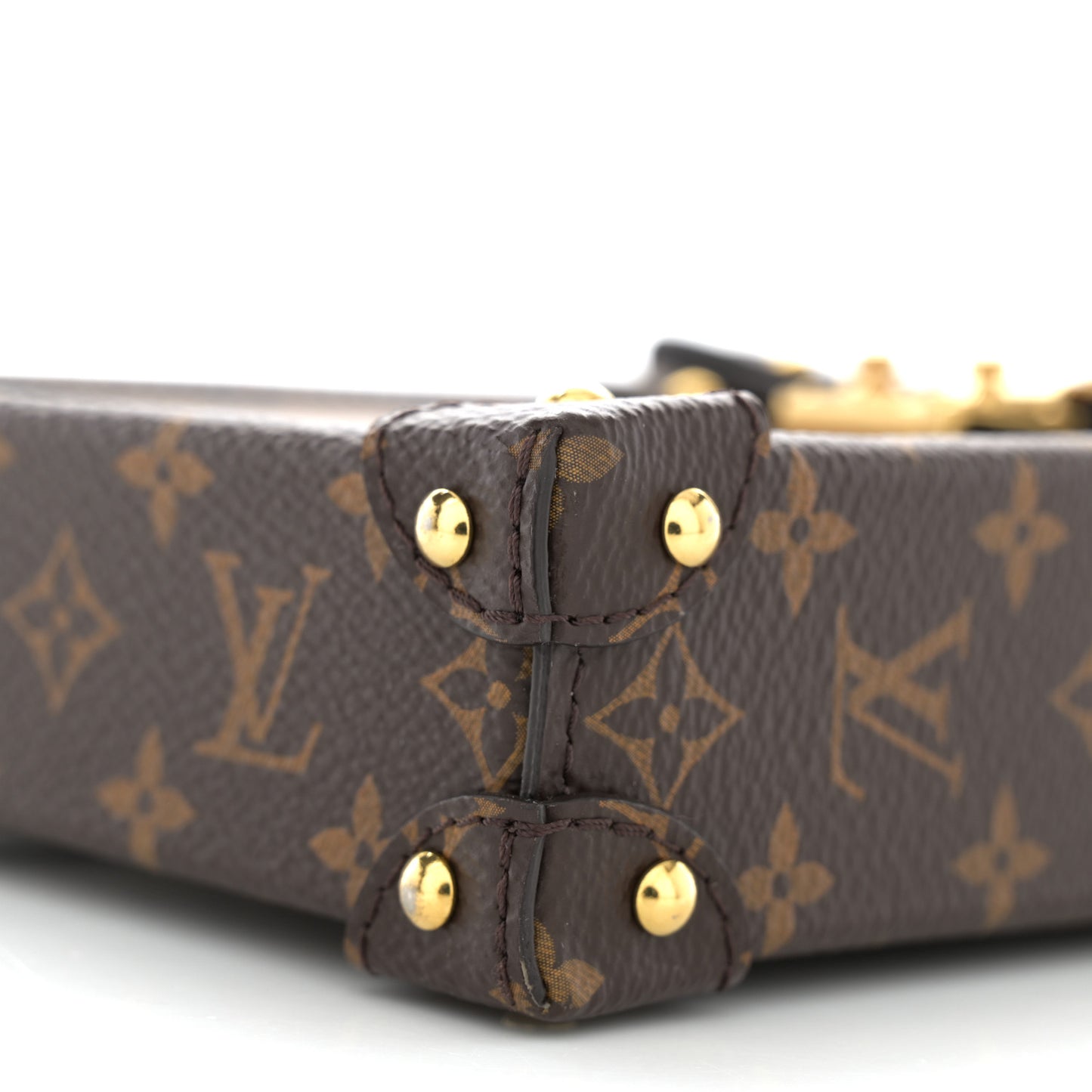 Reverse Monogram Pochette Trunk Verticale