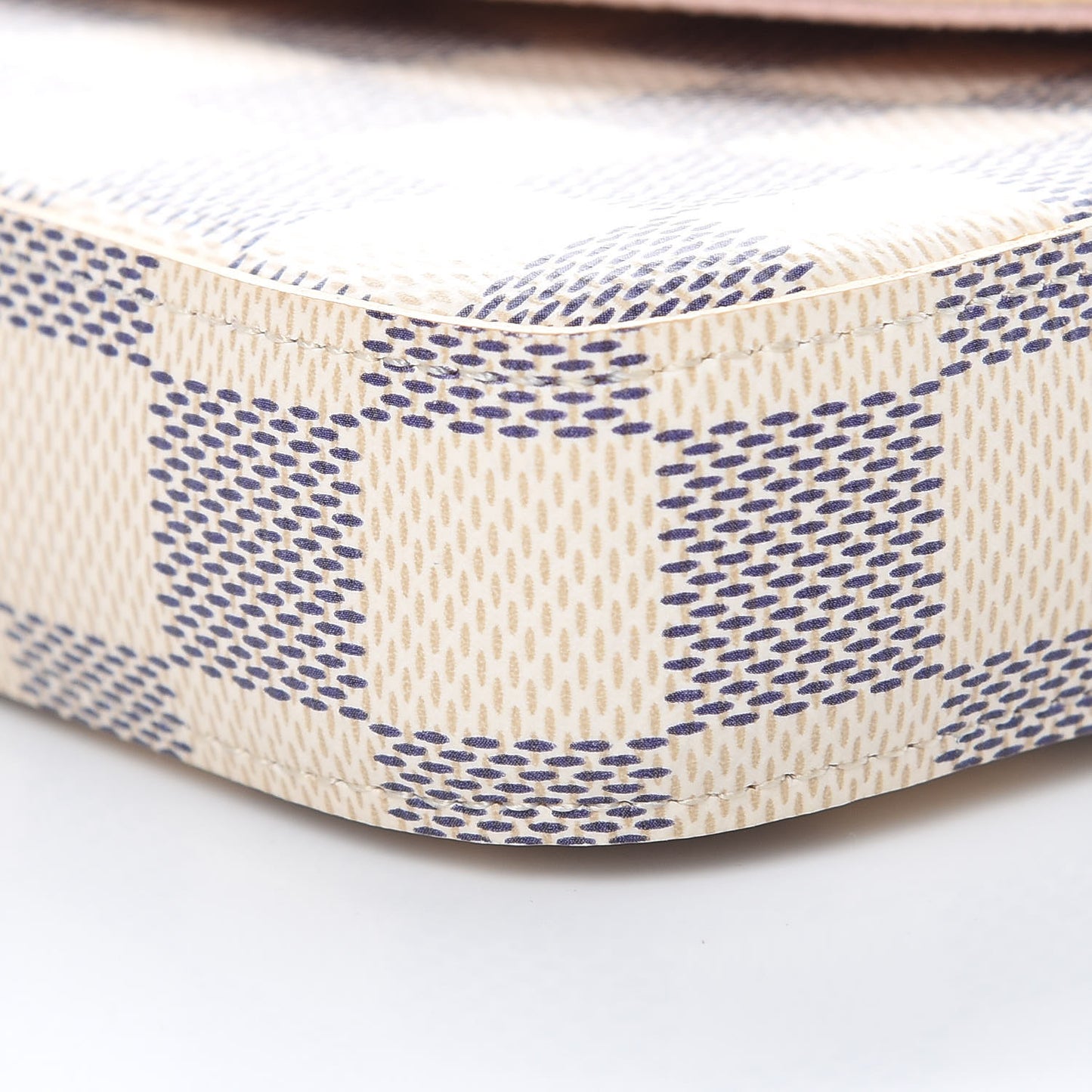 Damier Azur Pochette Felicie Chain Wallet Rose Ballerine