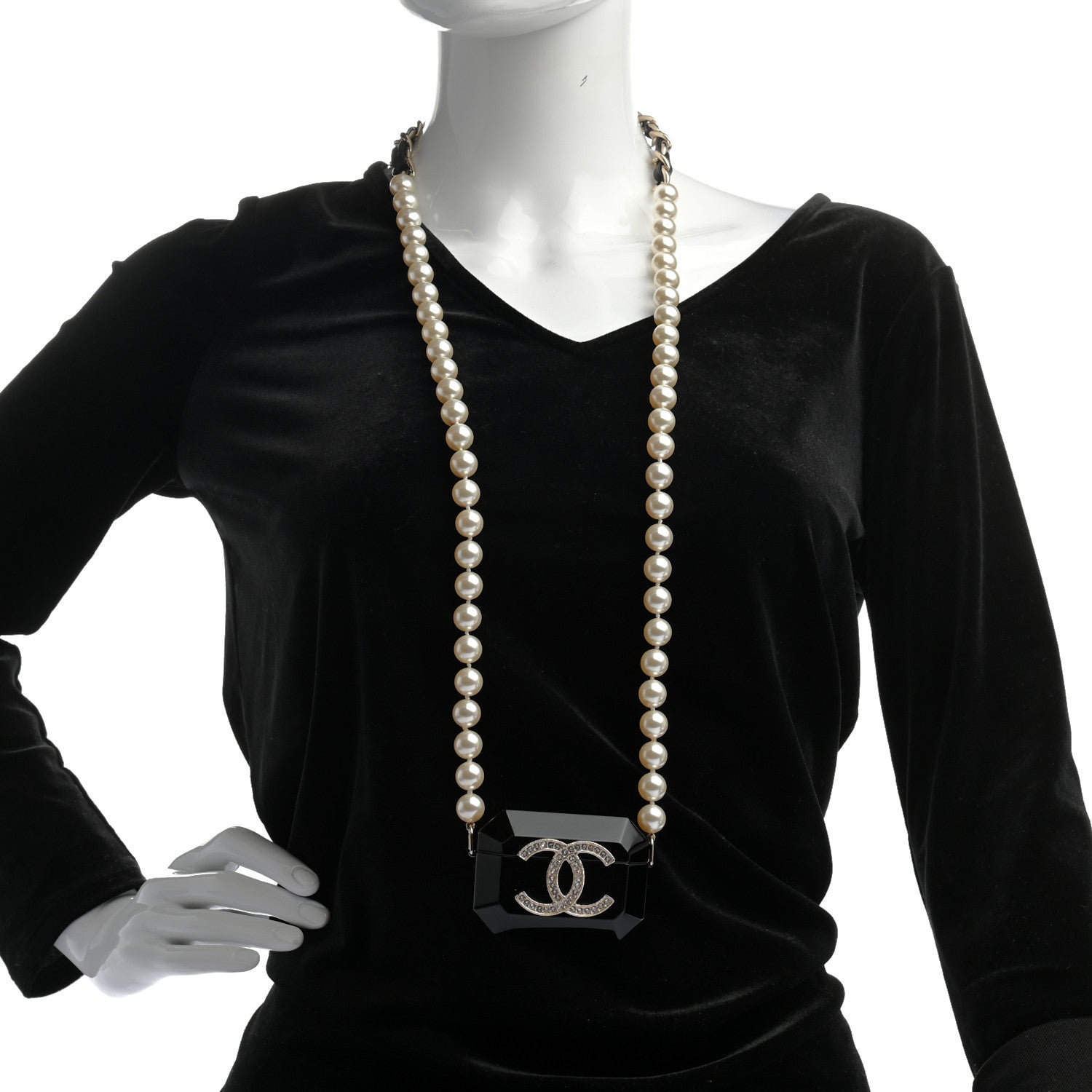 Chanel Resin Crystal Pearl Airpods Pro Holder Necklace Black Pearly White 2 of 7
