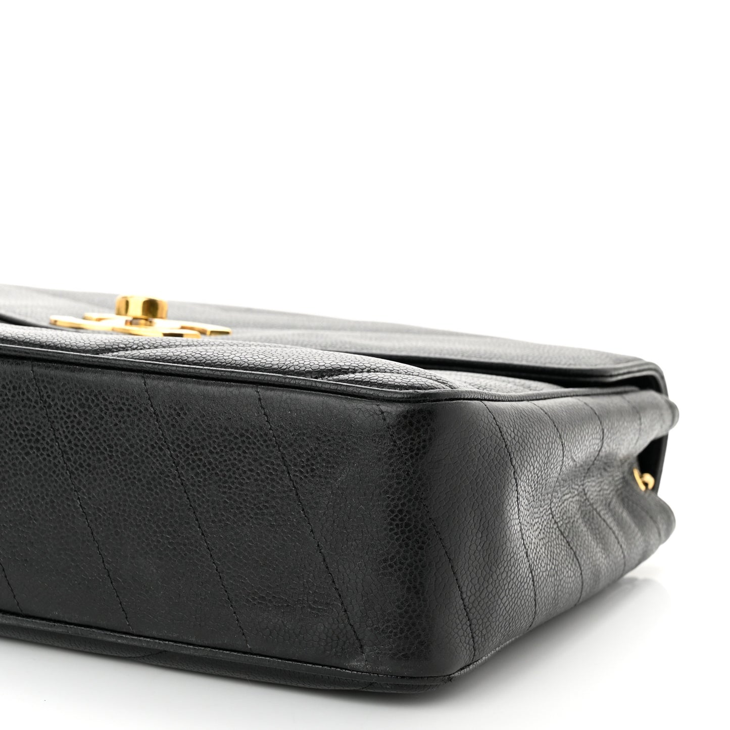 Caviar Chevron Quilted Jumbo Single Flap Black