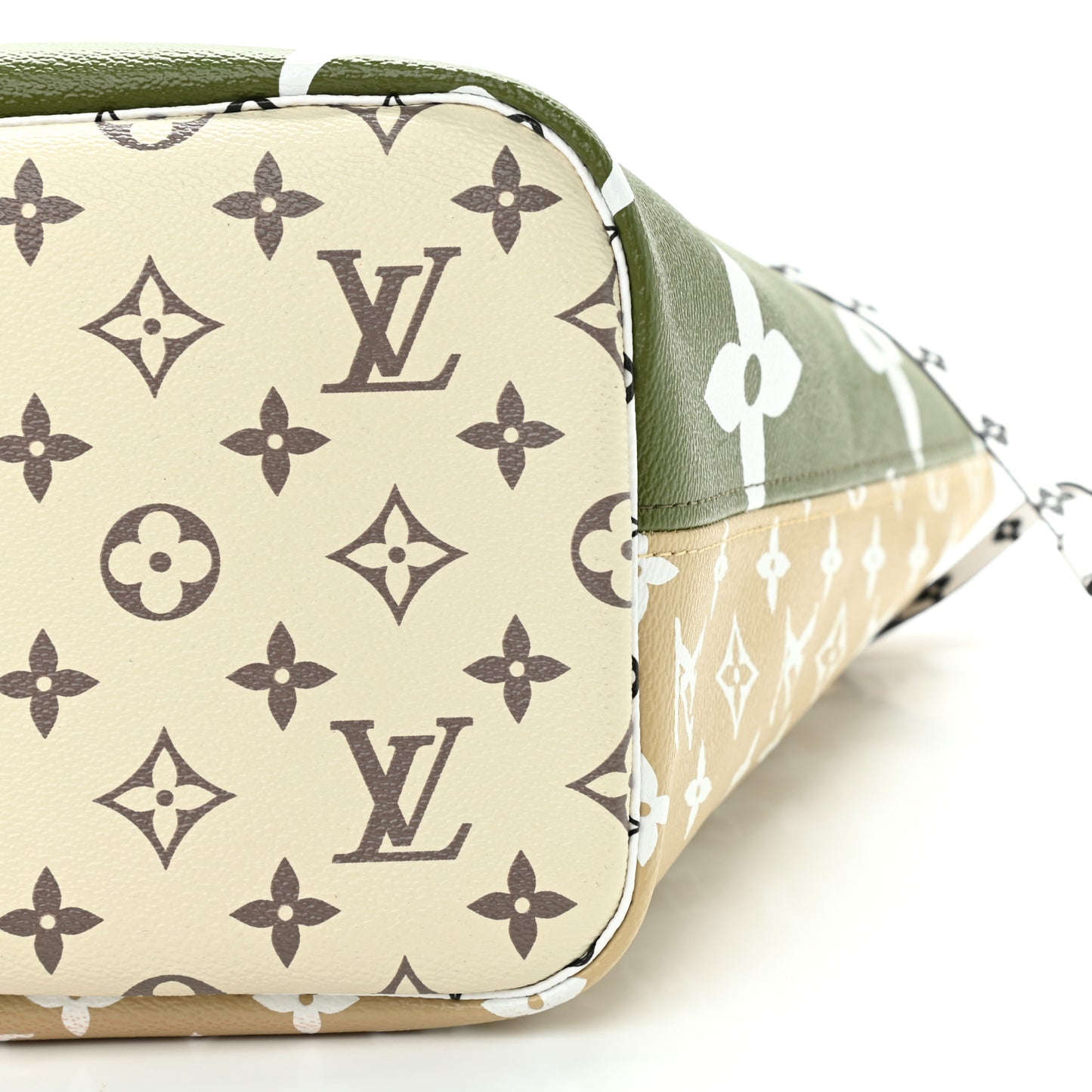 Monogram Giant Neverfull MM Kaki