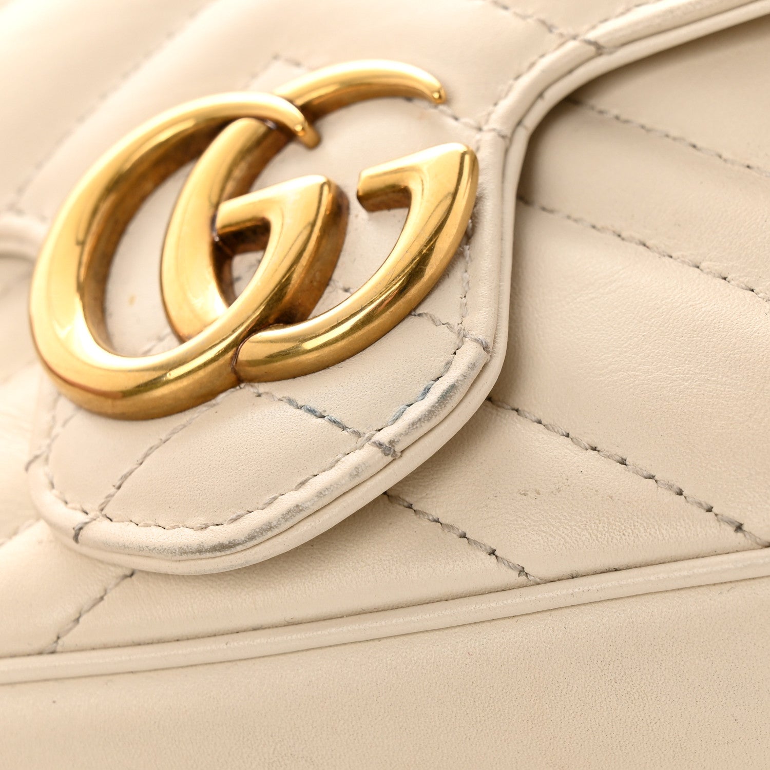 Gucci Calfskin Matelasse Super Mini GG Marmont Shoulder Bag White 19 of 23