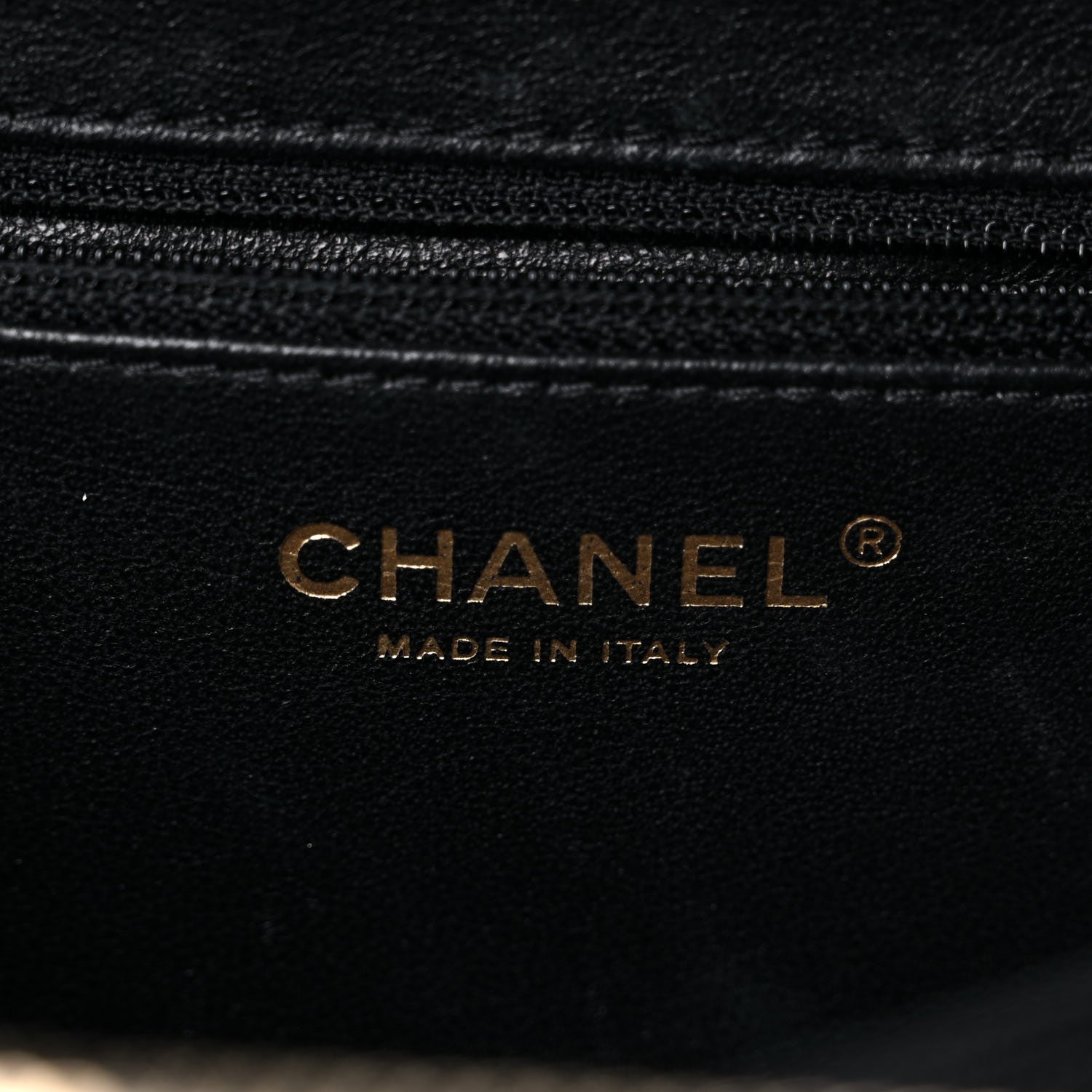 Chanel Caviar Quilted Medium CC Filigree Vanity Case White Black 6 of 19