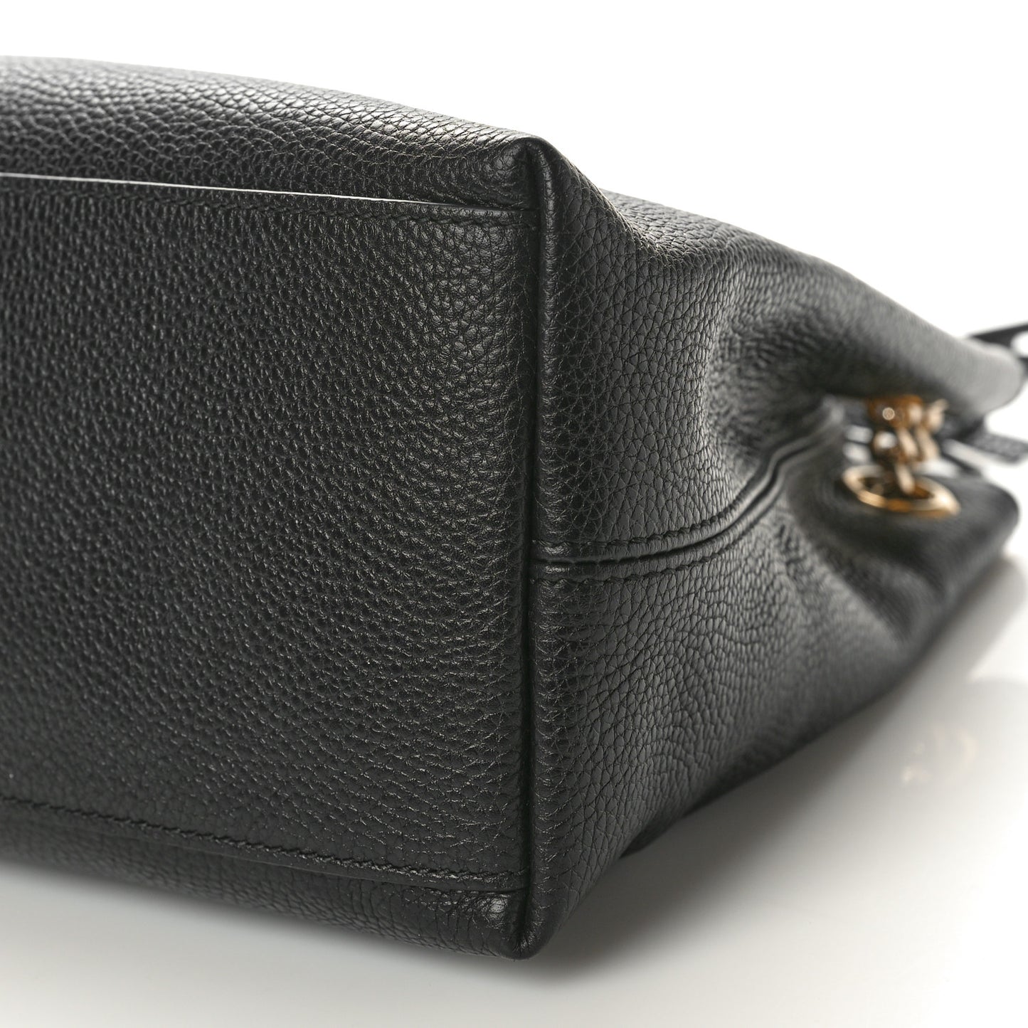 Pebbled Calfskin Medium Soho Chain Shoulder Bag Black