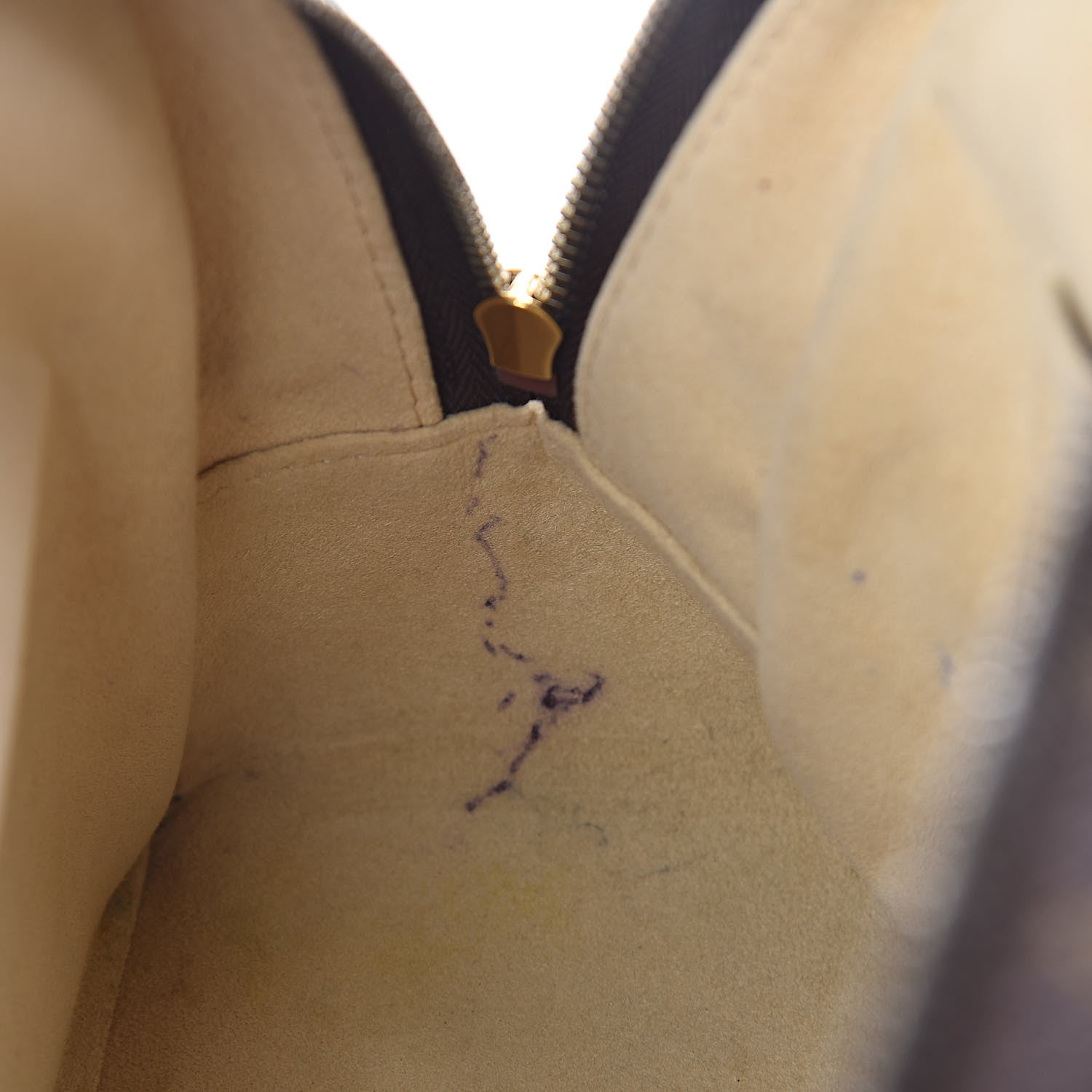 Louis Vuitton Monogram Manhattan PM 7 of 12
