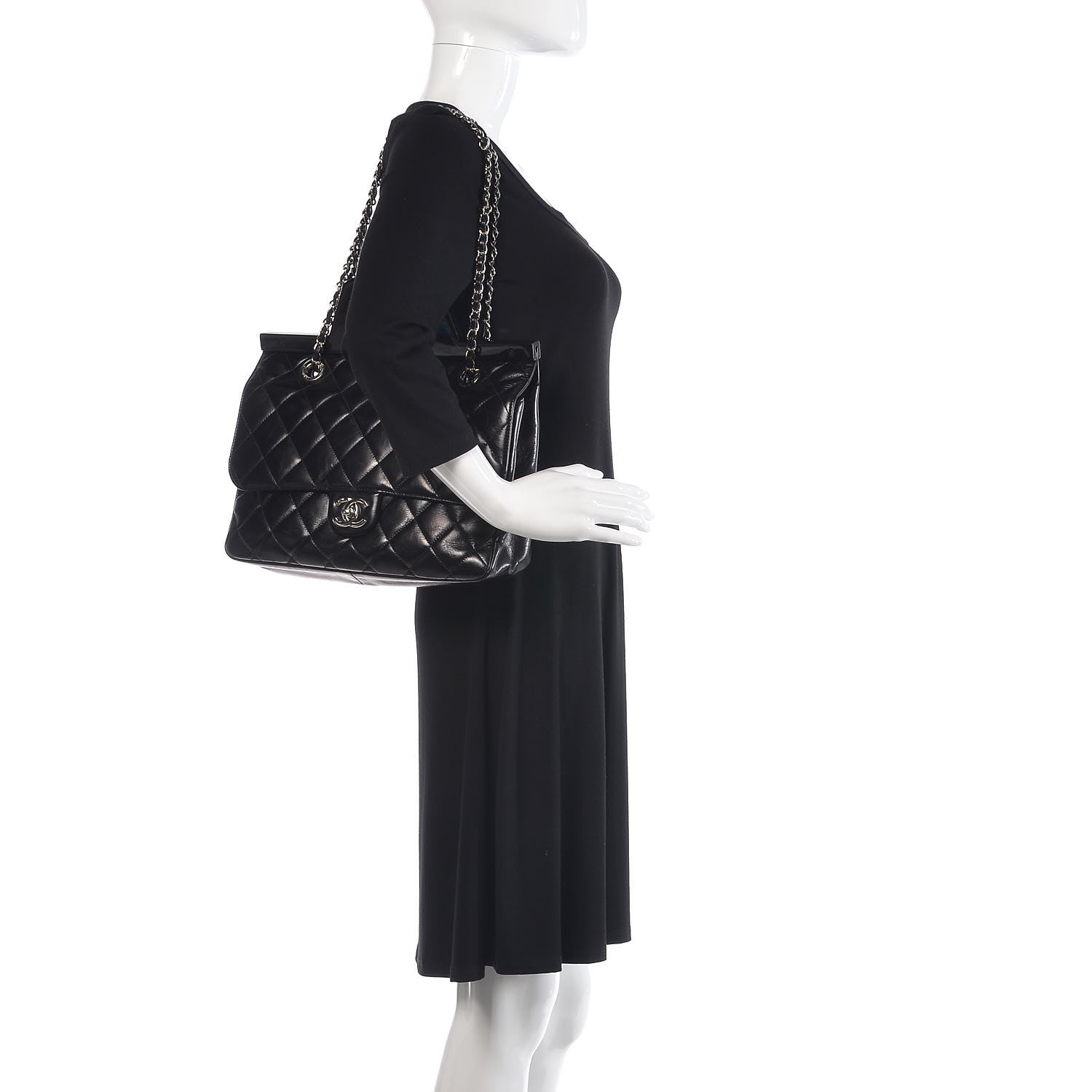 Chanel Glazed Calfskin Quilted Small CC Delivery Tote Black 2 of 10