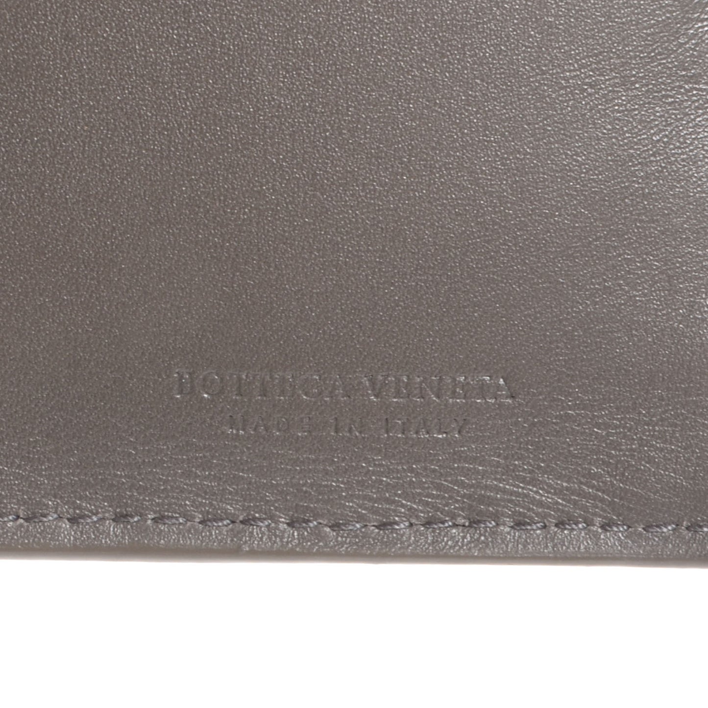 VN Intrecciato Continental Wallet Fume
