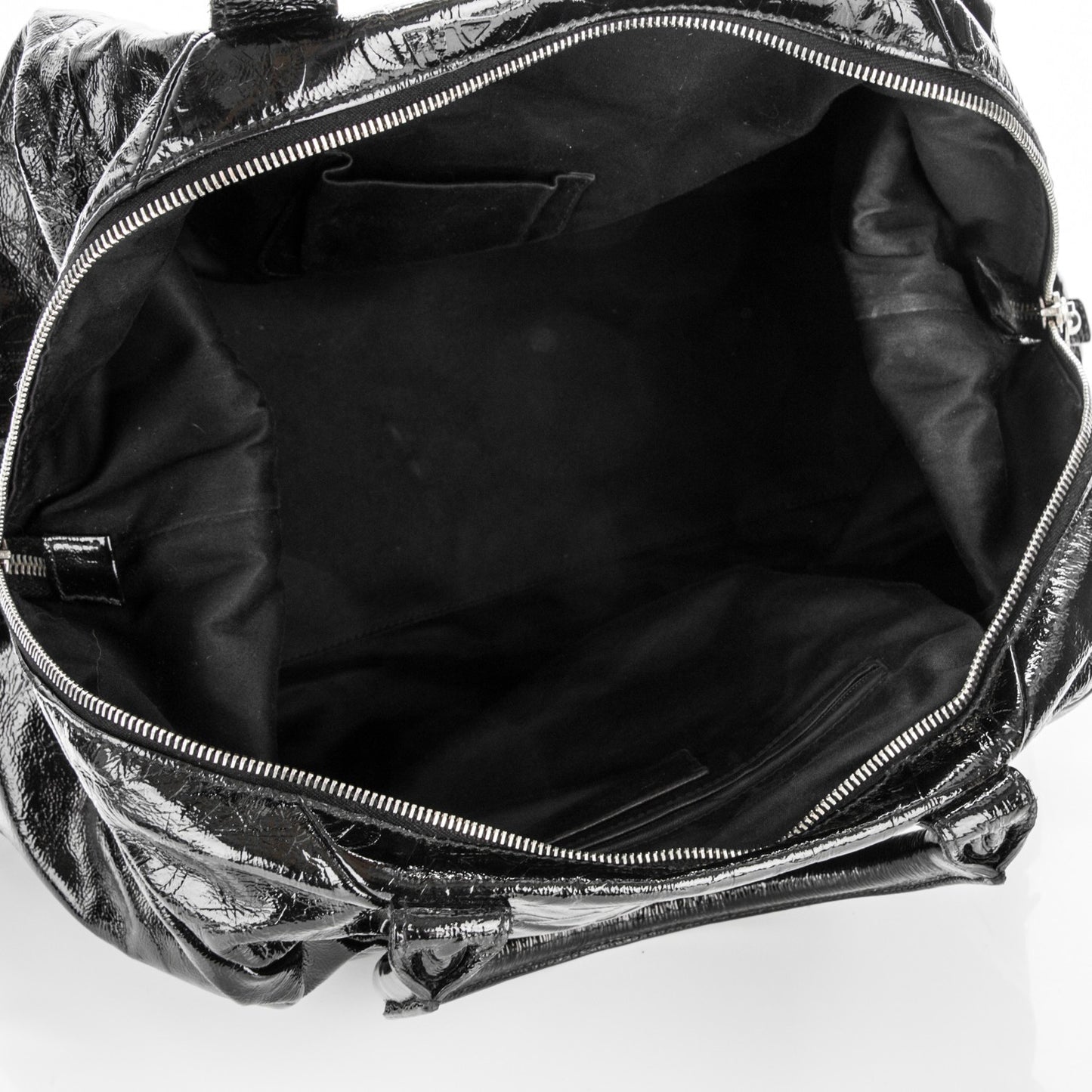 Embossed Patent Medium Easy Y Bag Black