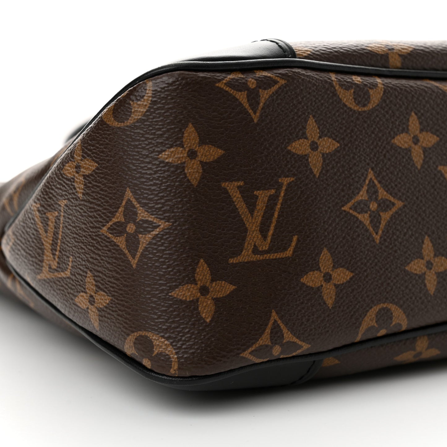 Monogram Odeon MM Black