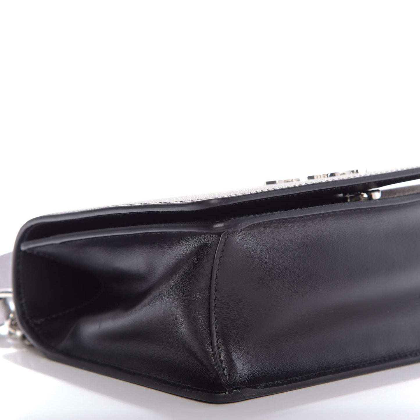 Metallic Saffiano Soft Chain Shoulder Bag Silver