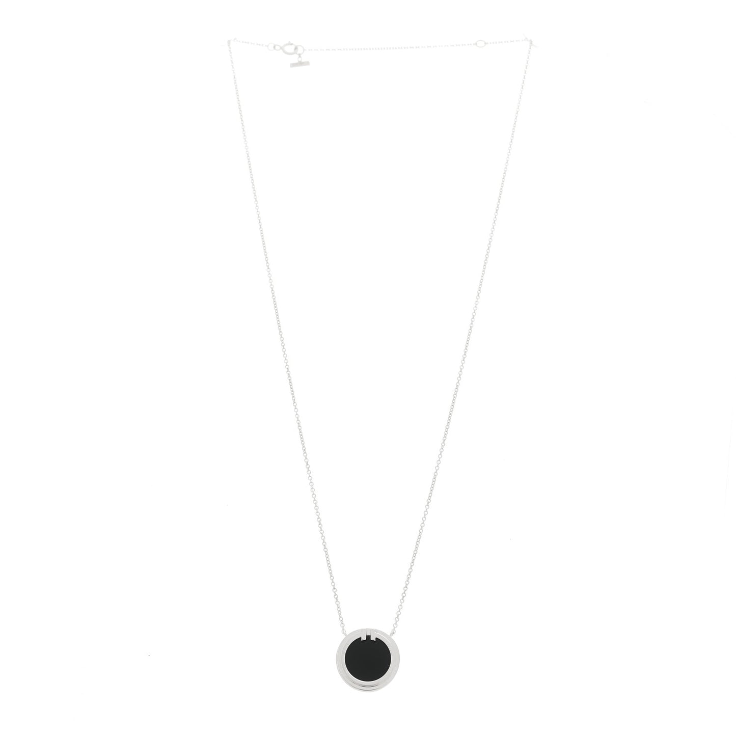 18K White Gold Black Onyx 16mm T Circle Pendant Necklace