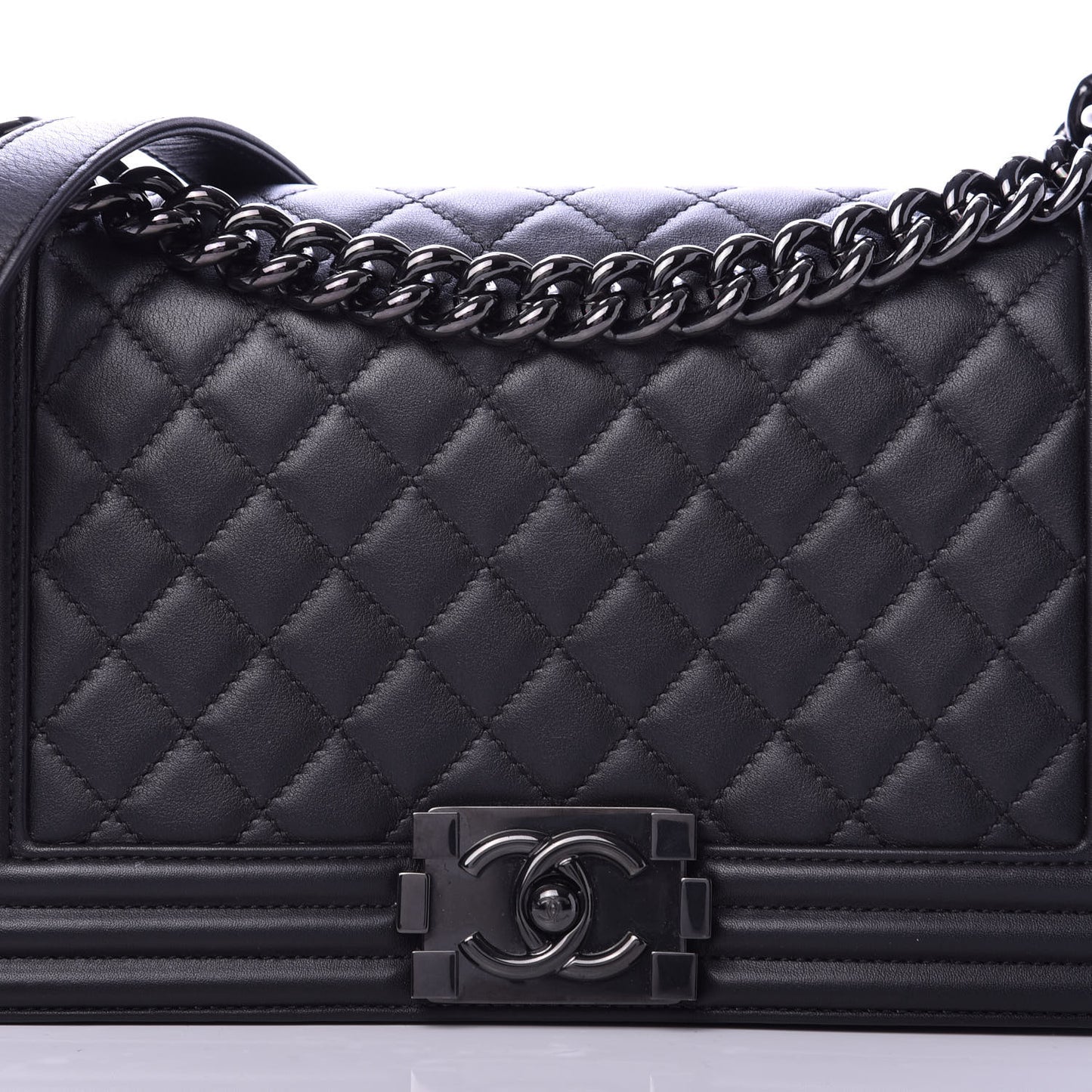 Calfskin Quilted Medium Boy Flap So Black