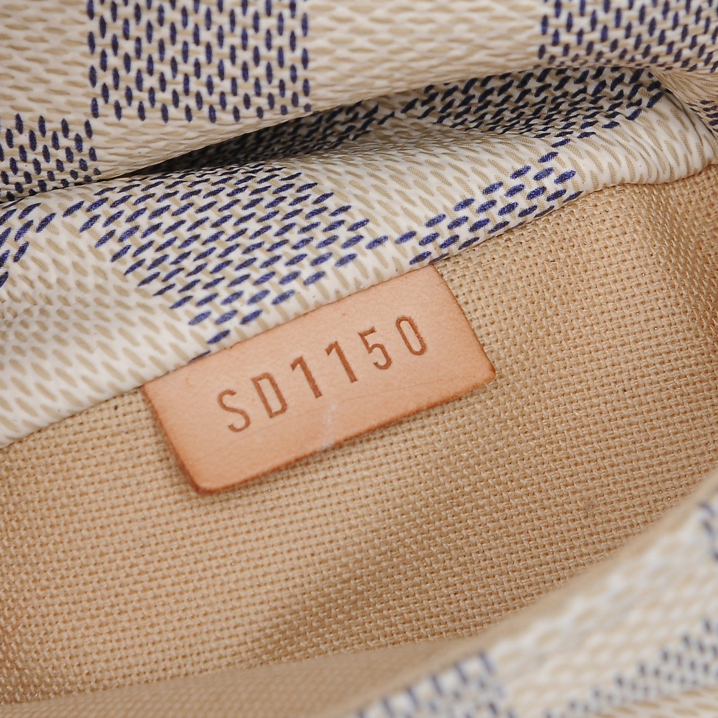 Damier Azur Totally MM