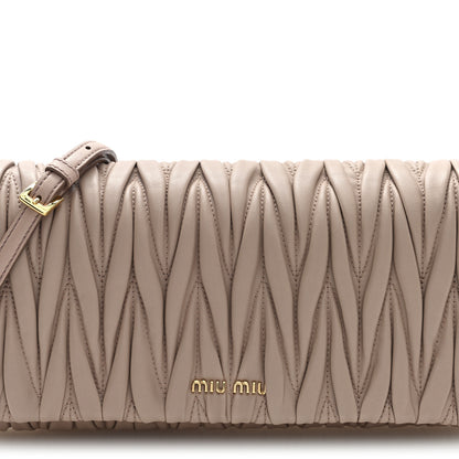 Miu Miu Nappa Matelasse Wallet On Chain Cammeo 7 of 9