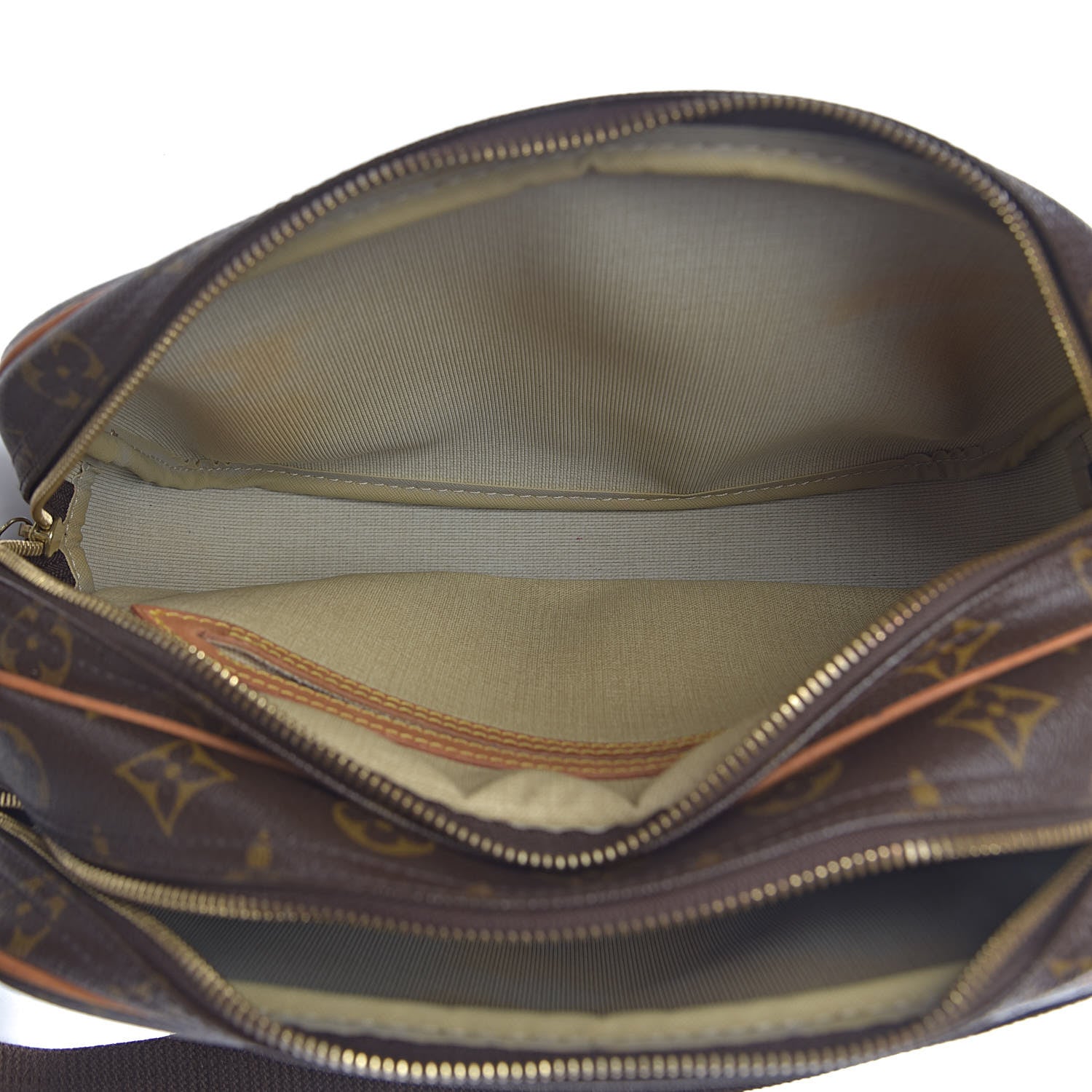 Louis Vuitton Monogram Reporter PM 5 of 15