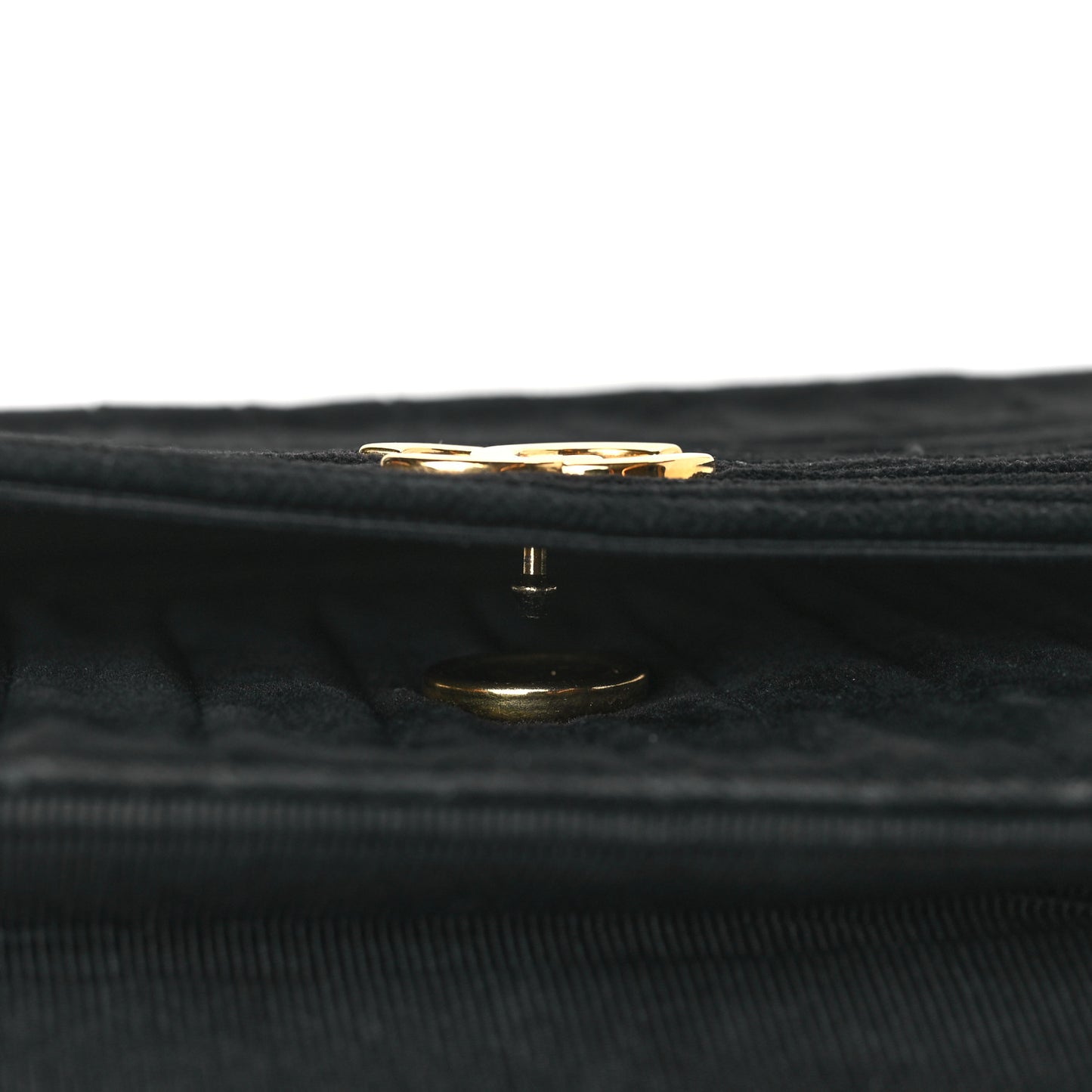 Velvet Vertical Horizontal Quilt Single Flap Black