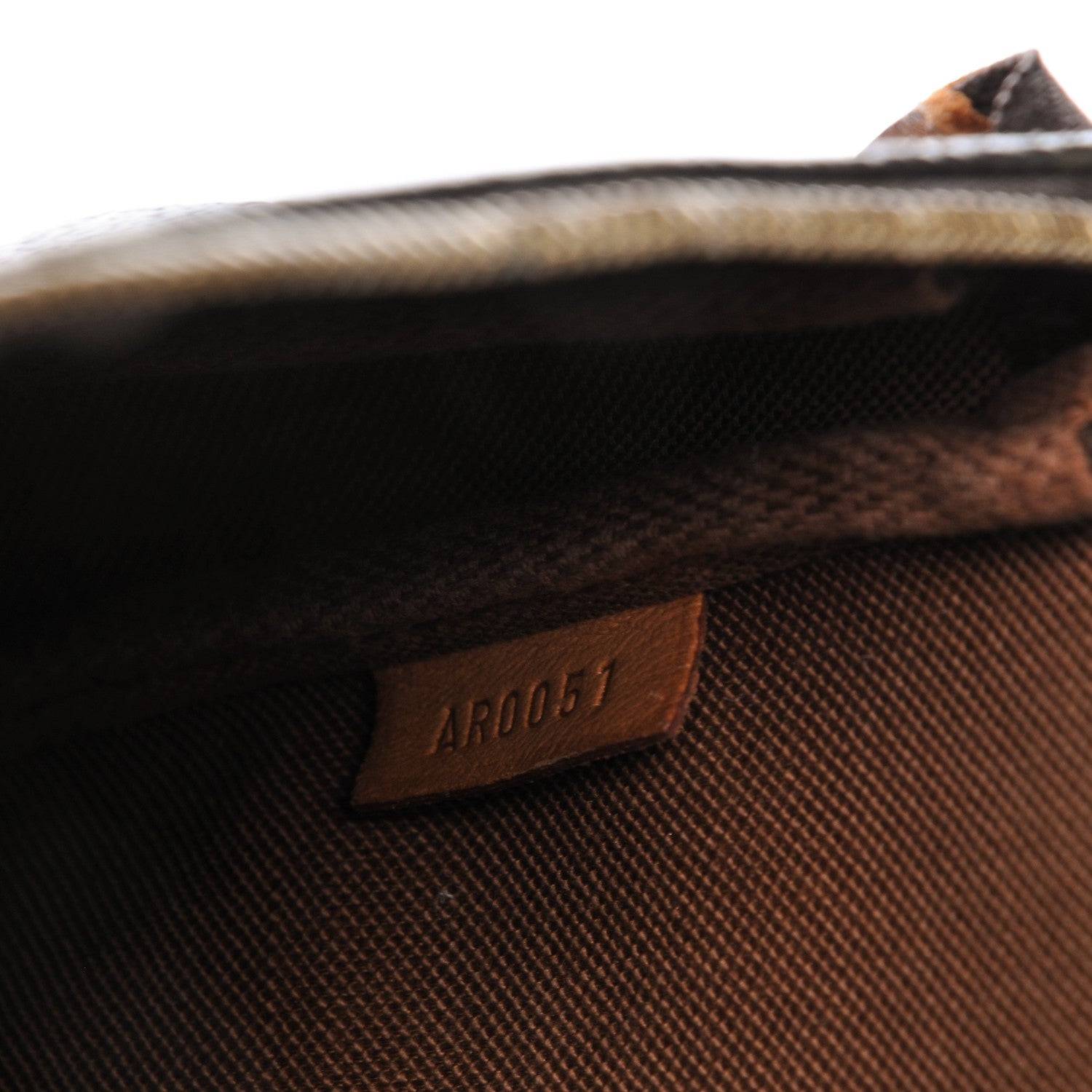 Louis Vuitton Monogram Graffiti Pochette Accessories Kaki 7 of 7