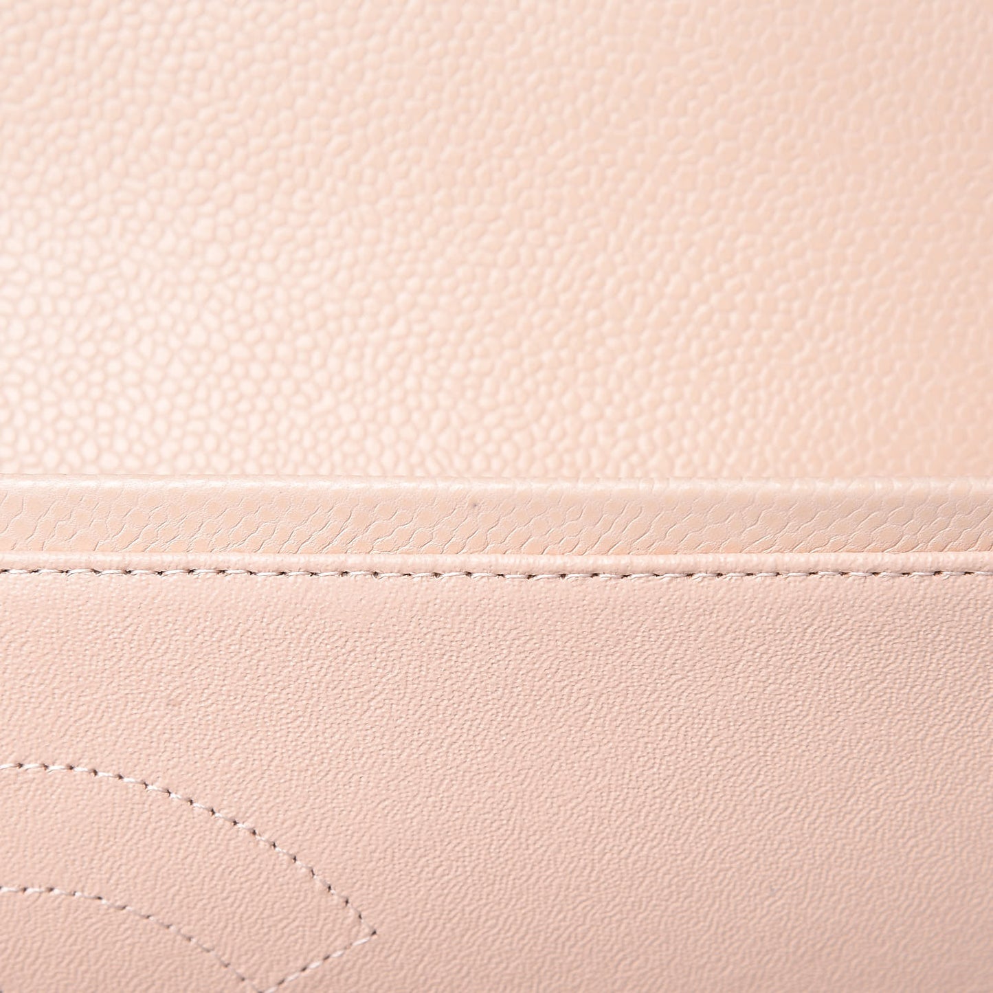 Caviar Maxi Double Flap Light Pink